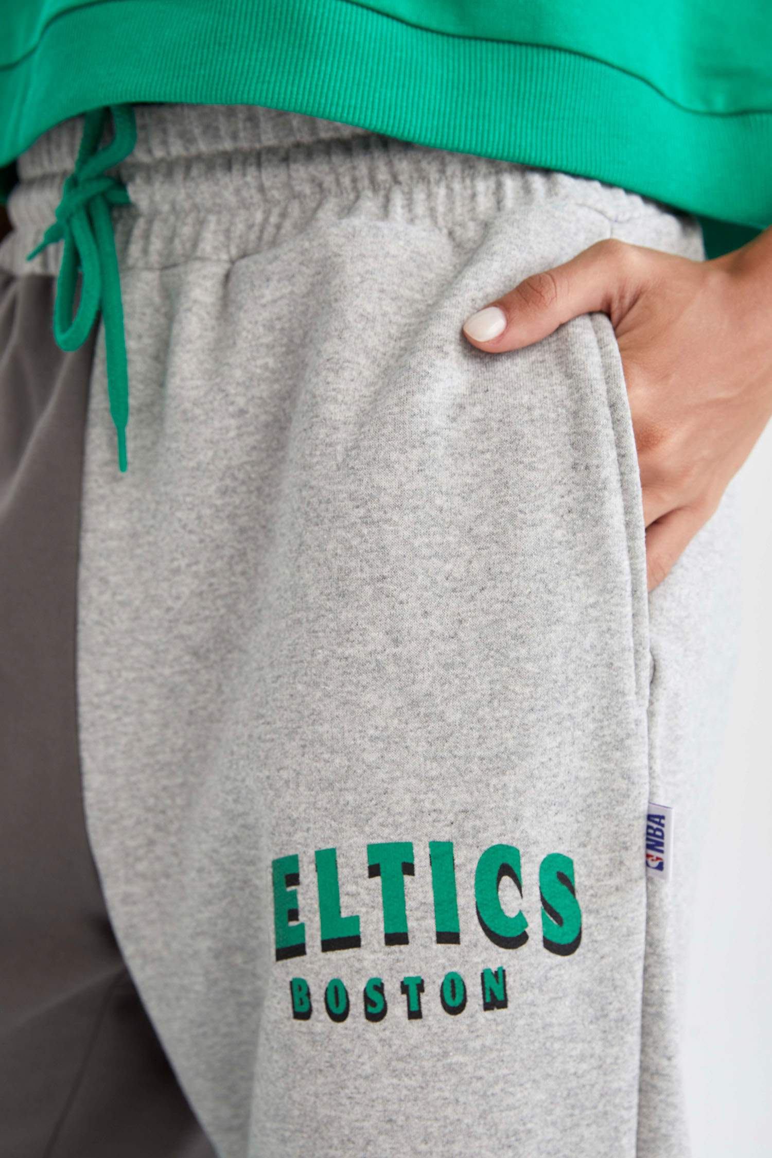 NBA Boston Celtics Lisanslı Beli Bağcıklı Cepli Jogger Eşofman Altı