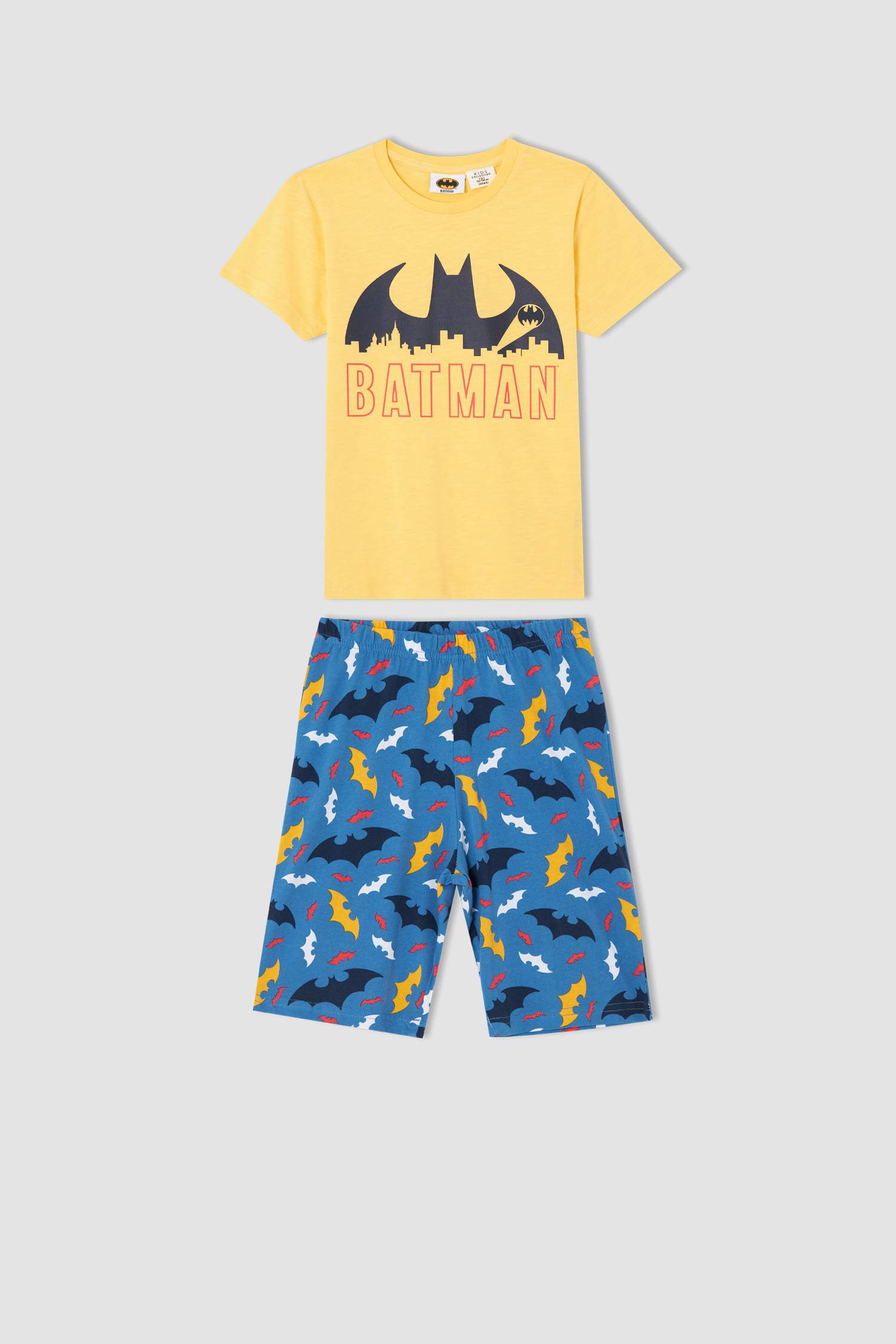 Erkek Çocuk Batman Lisanslı Kısa Kollu Pijama Takımı