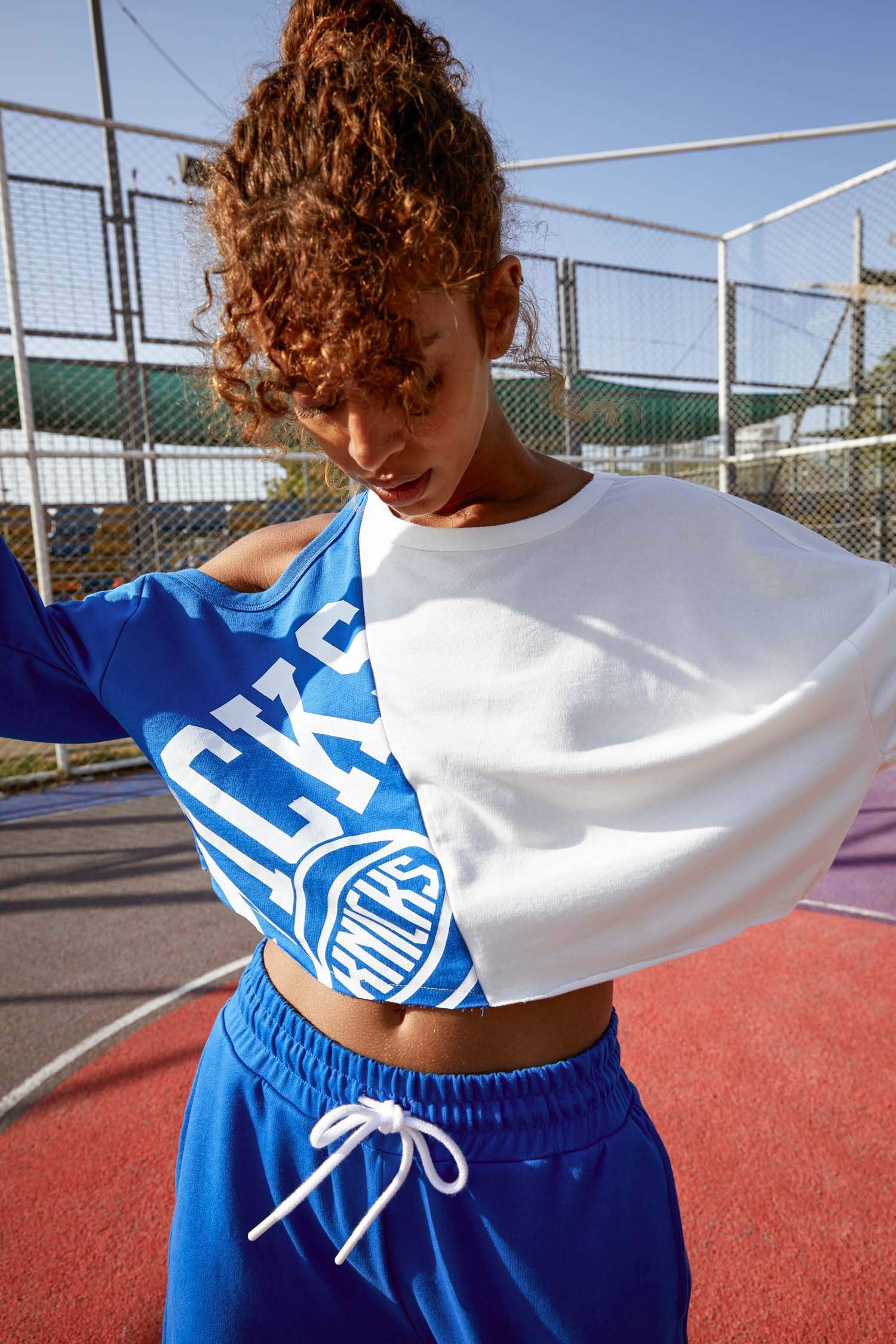 NBA Lisanslı Renk Bloklu Relax Fit Sweatshirt