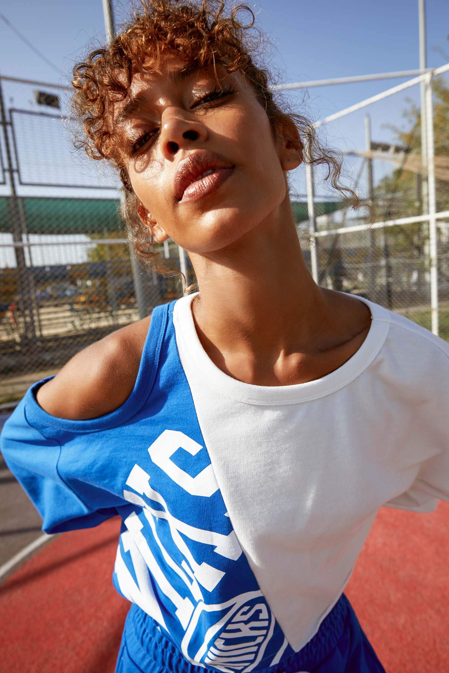 NBA Lisanslı Renk Bloklu Relax Fit Sweatshirt