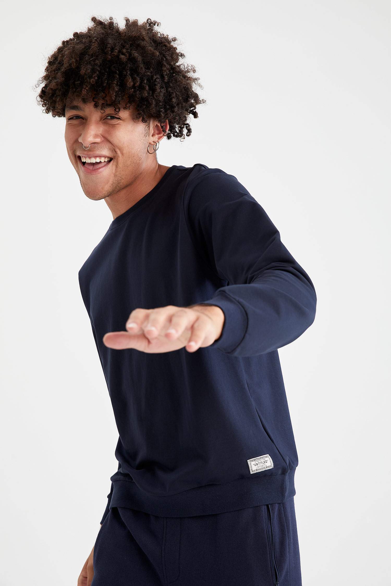 Regular Fit Bisiklet Yaka Basic Pamuklu Sweatshirt