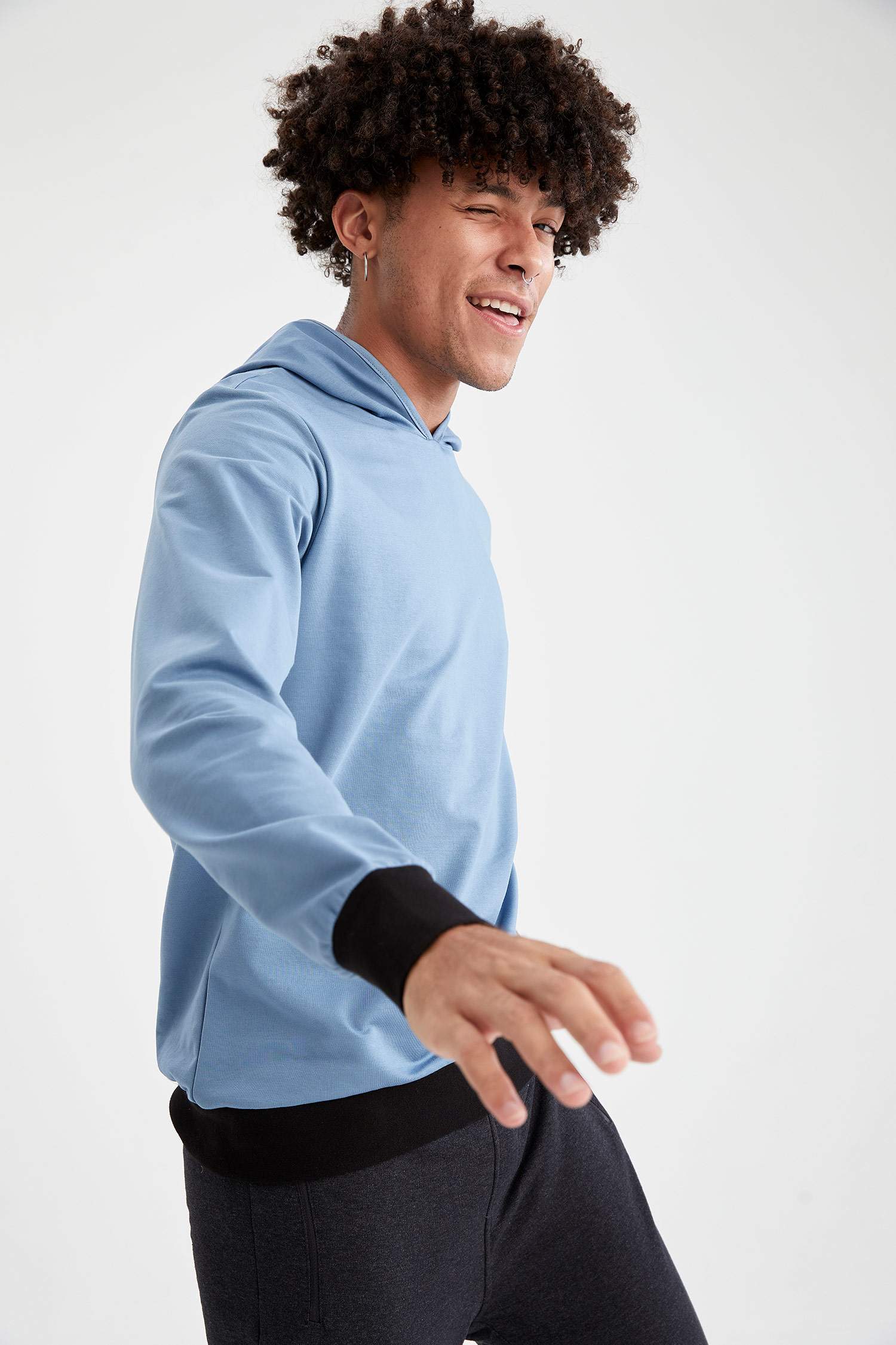Slim Fit Kapüşonlu Pamuklu Sweatshirt