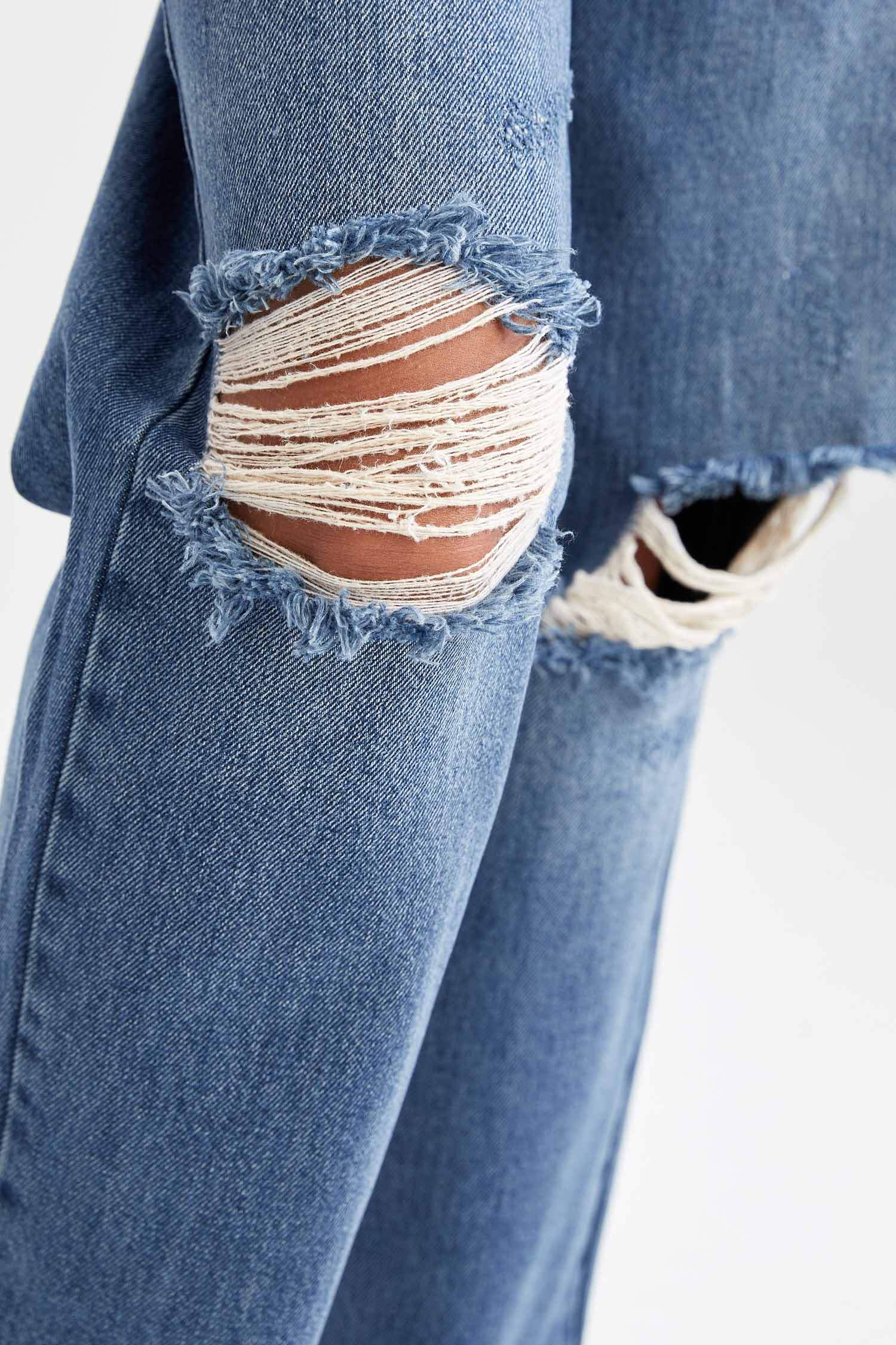 Daddy Fit Yüksek Bel Kesik Detaylı Jean Pantolon
