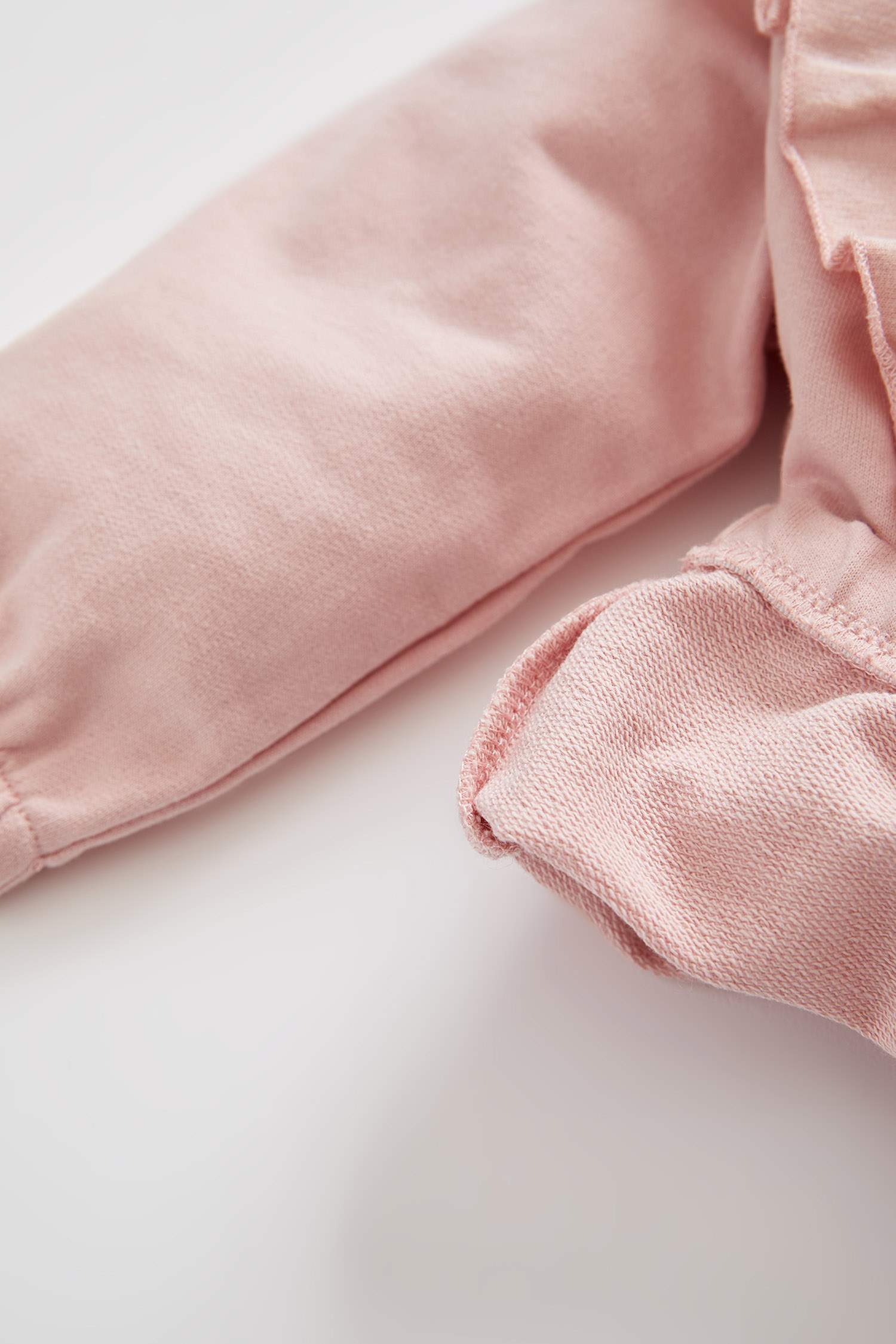 Kız Bebek Regular Fit Bisiklet Yaka Fırfırlı İçi Yumuşak Tüylü Sweatshirt