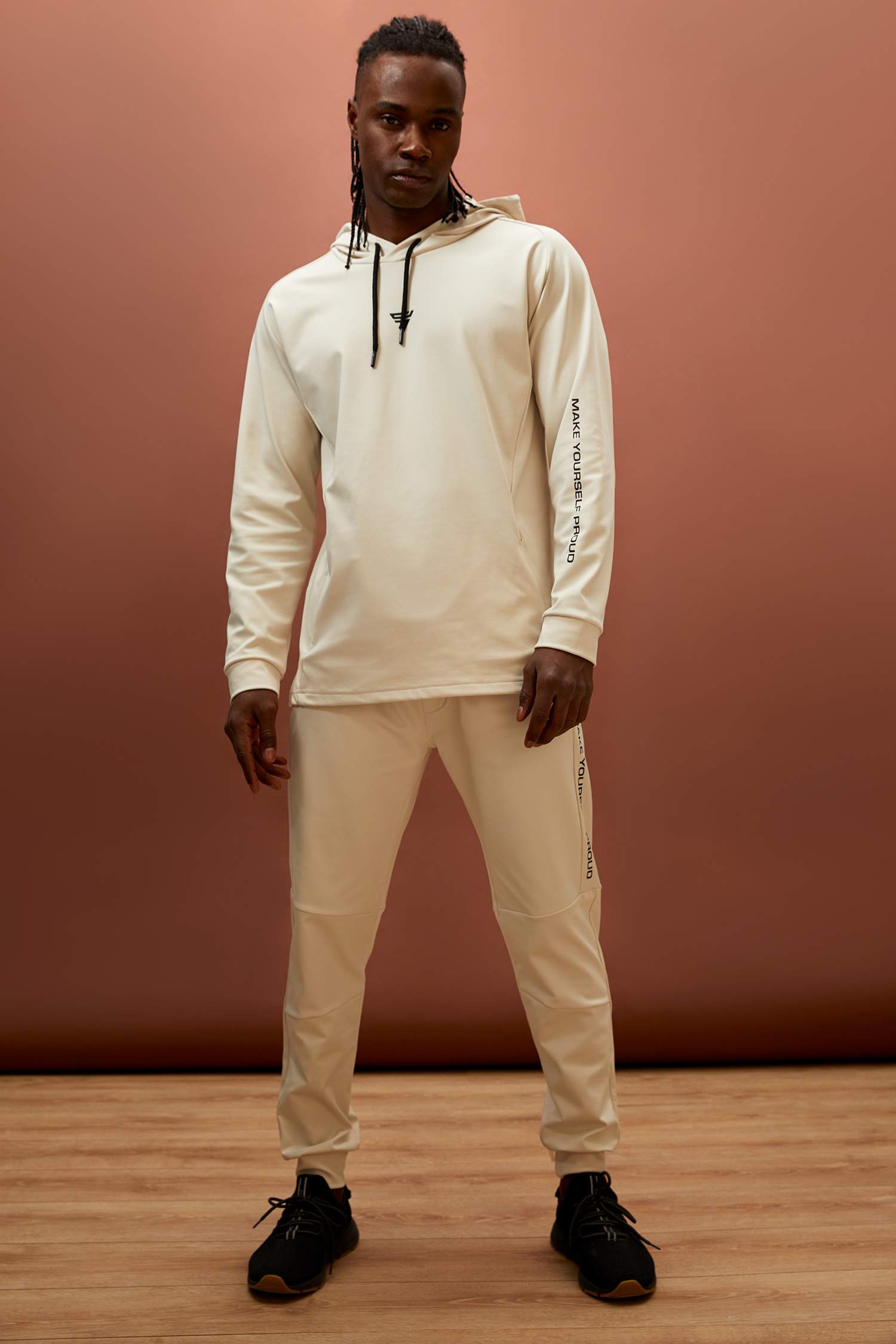 Standart Fit Kapüşonlu Baskılı İçi Yumuşak Tüylü Sweatshirt