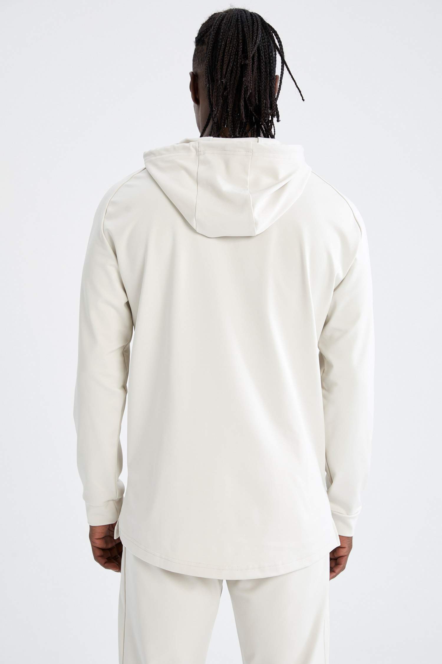 Standart Fit Kapüşonlu Baskılı İçi Yumuşak Tüylü Sweatshirt