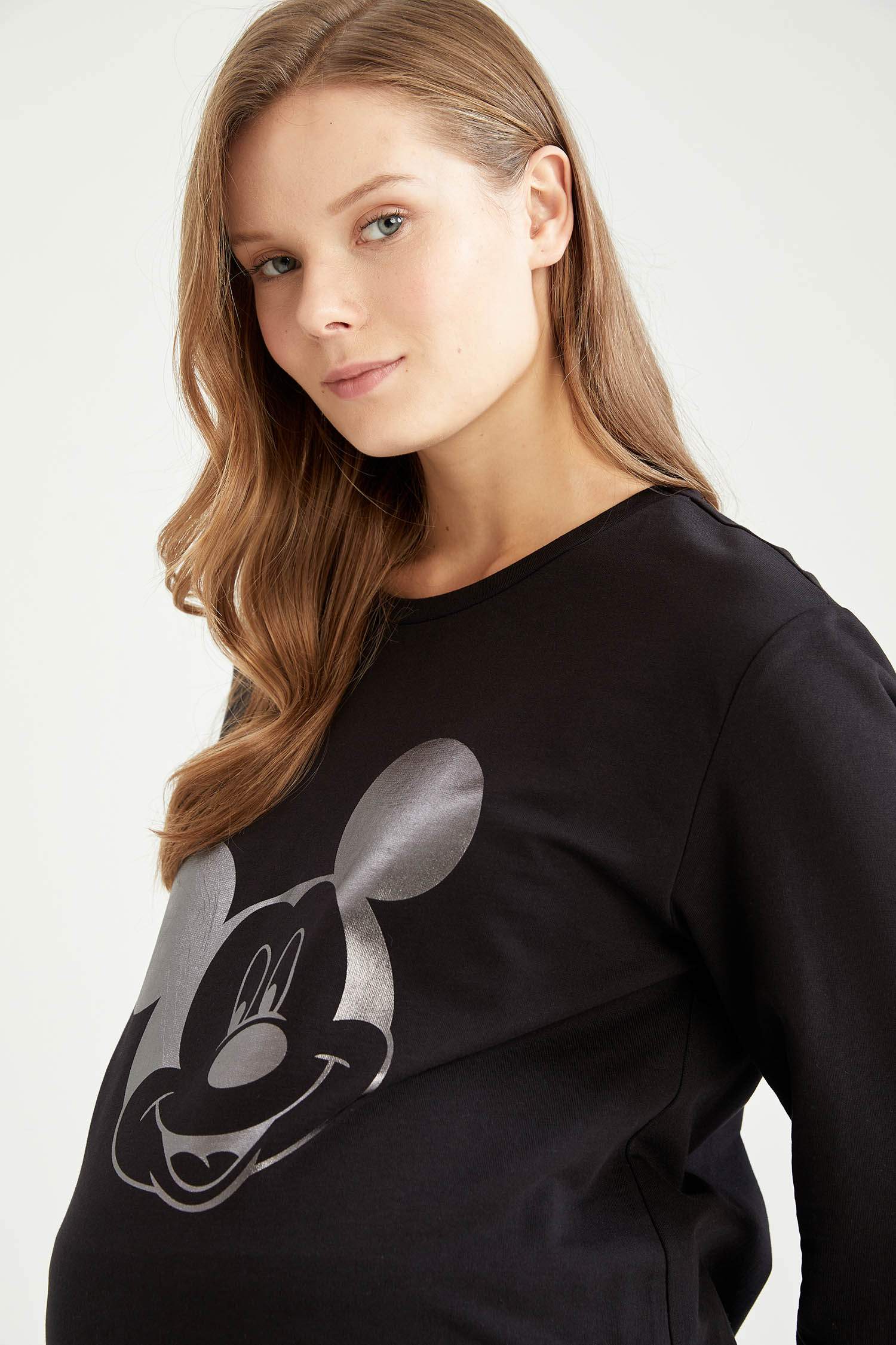 Hamile Disney Mickey ve Minnie Lisanslı Bisiklet Yaka Uzun Kollu Tişört