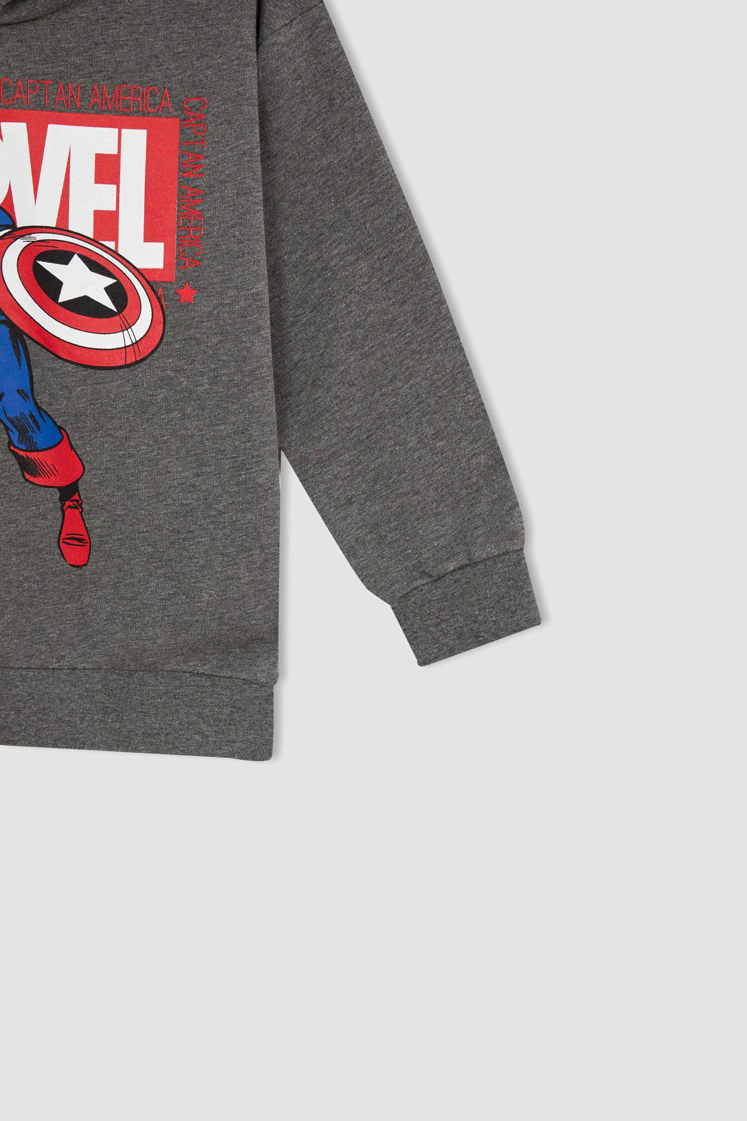 Erkek Çocuk Marvel Lisanslı Regular Fit Lisanslı Kapüşonlu Sweatshirt