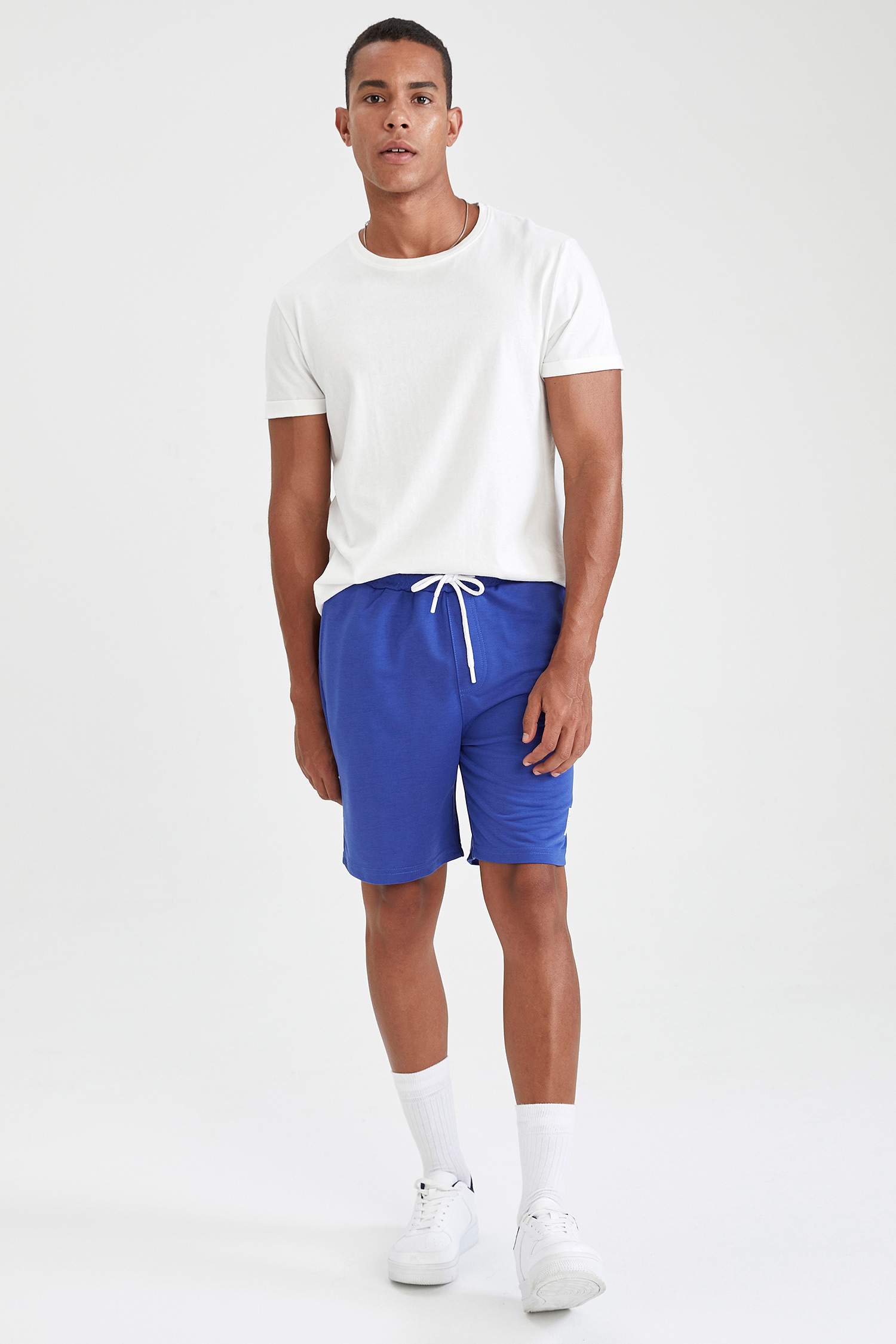 Slim Fit Beli Bağcıklı 2'li Şort