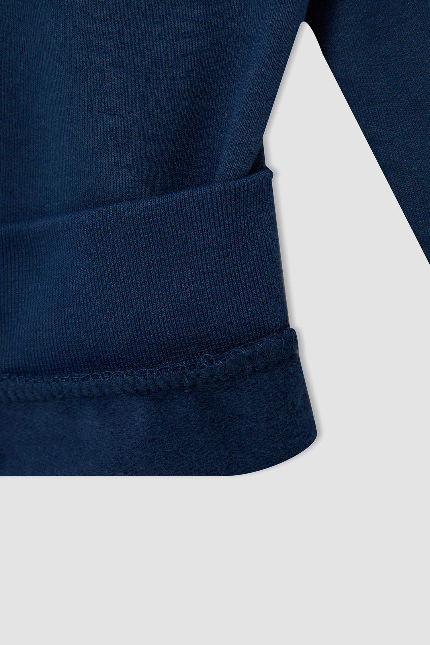 Erkek Çocuk Marvel Lisanslı Regular Fit Lisanslı Kapüşonlu Sweatshirt