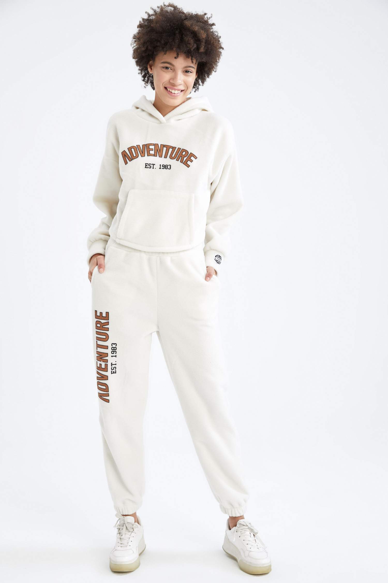 Kapüşonlu Kanguru Cepli Relax Fit İçi Yumuşak Tüylü WarmTech Sweatshirt