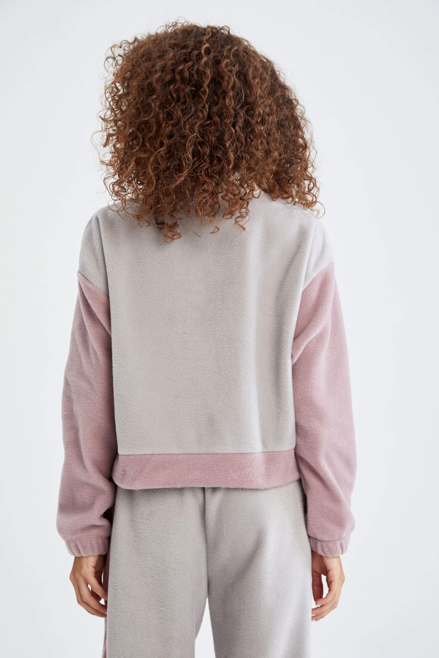Defacto Fit Oversize Fit Boğazlı Yaka Fermuarlı Warmtech Polar Sweatshirt