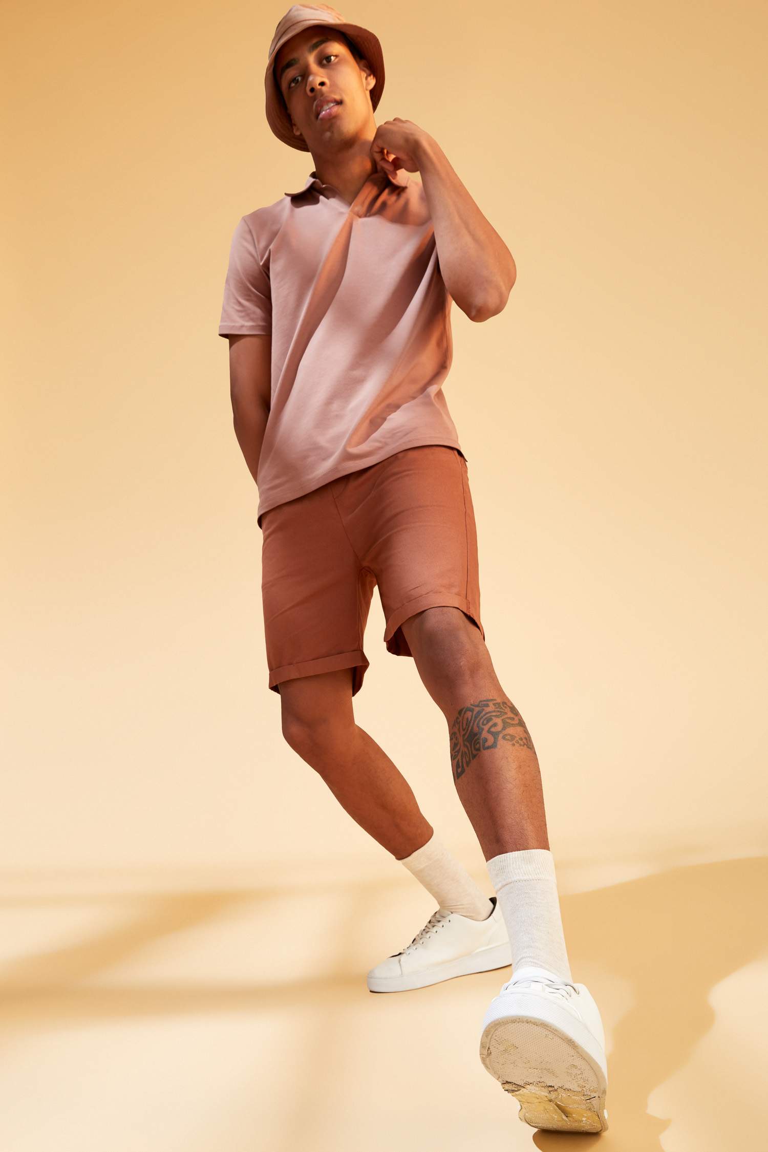 Slim Fit Basic Şort