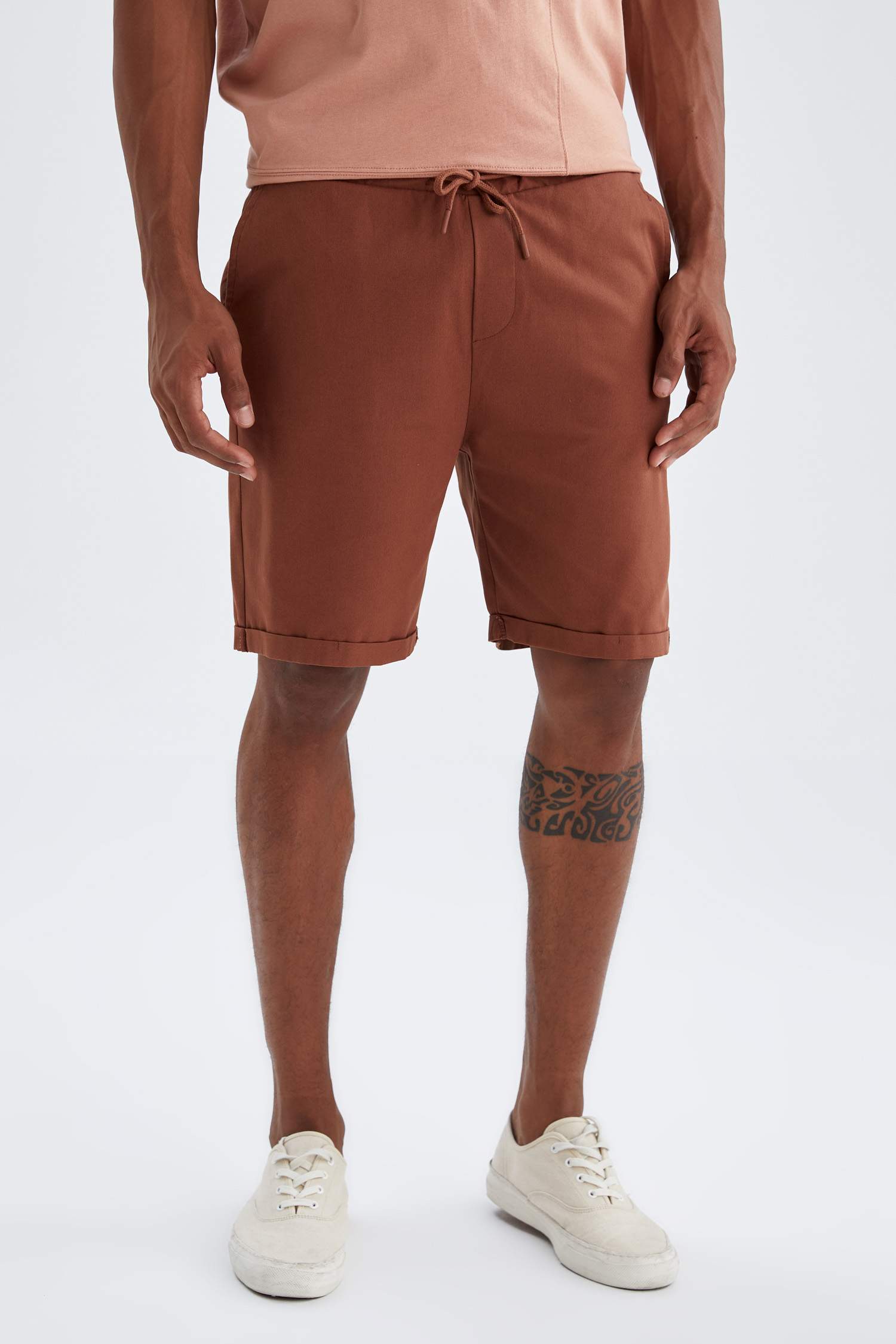 Slim Fit Basic Şort