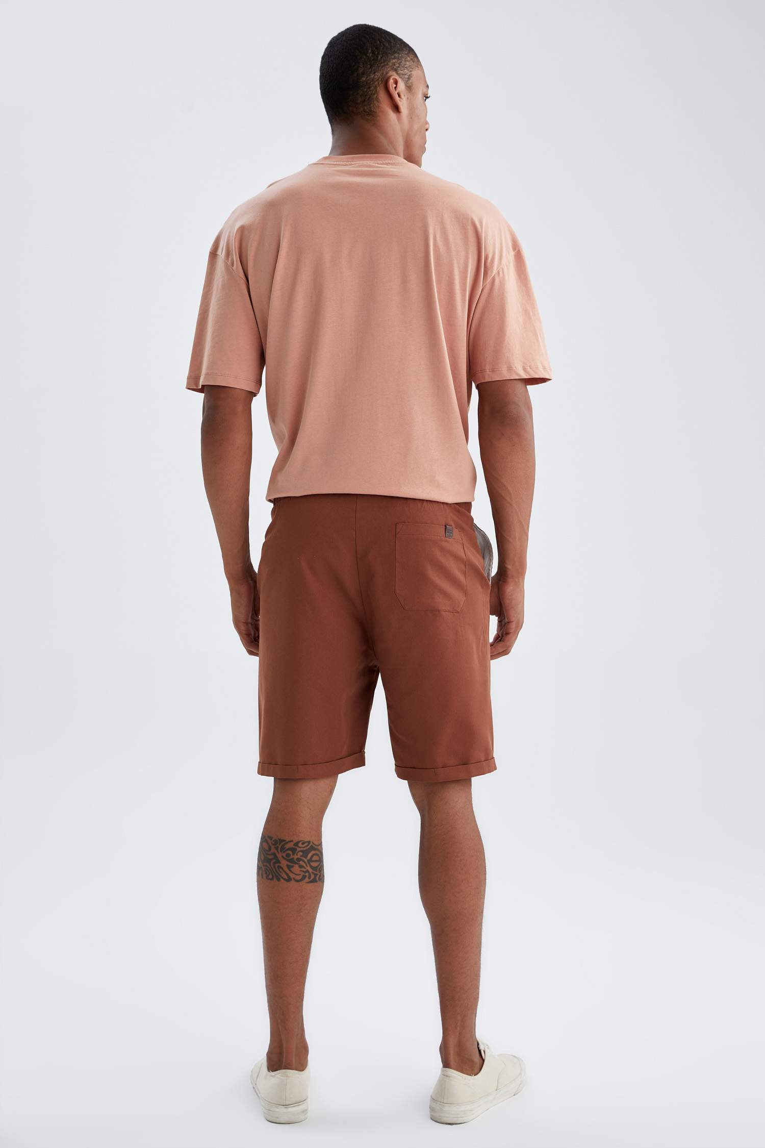 Slim Fit Basic Şort