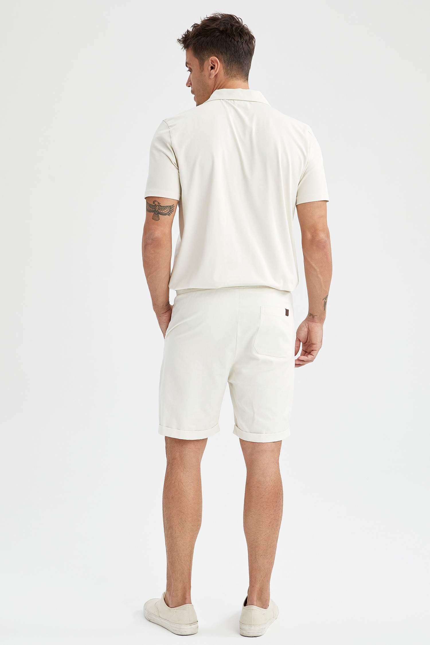 Slim Fit Basic Şort