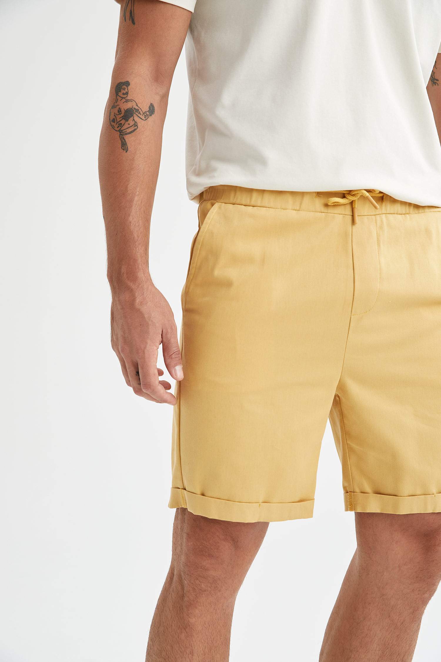 Slim Fit Basic Şort