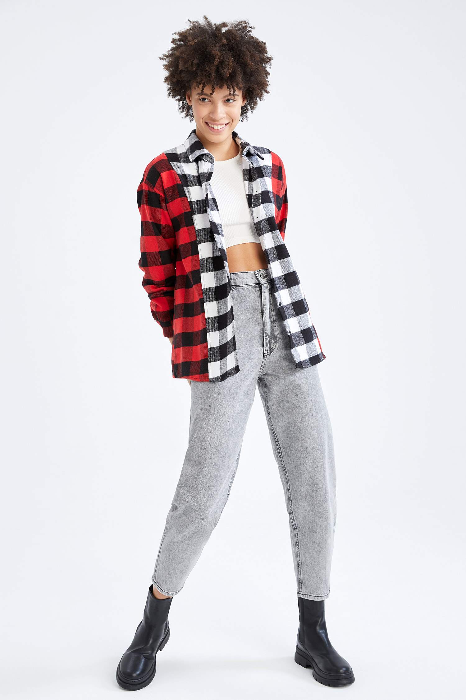 Slim Slouchy Fit Yüksek Bel Yıkamalı Jean Pantolon