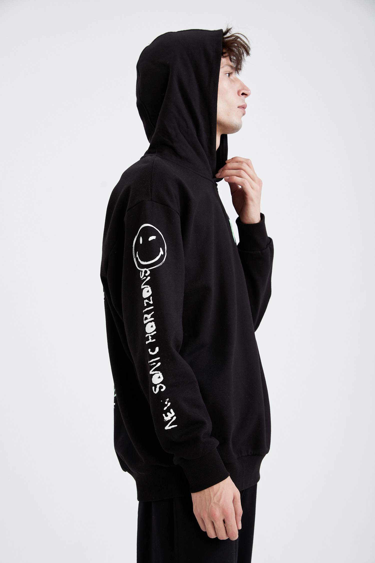 SmileyWorld Lisanslı Oversize Fit Kapüşonlu Uzun Kollu Sweatshirt
