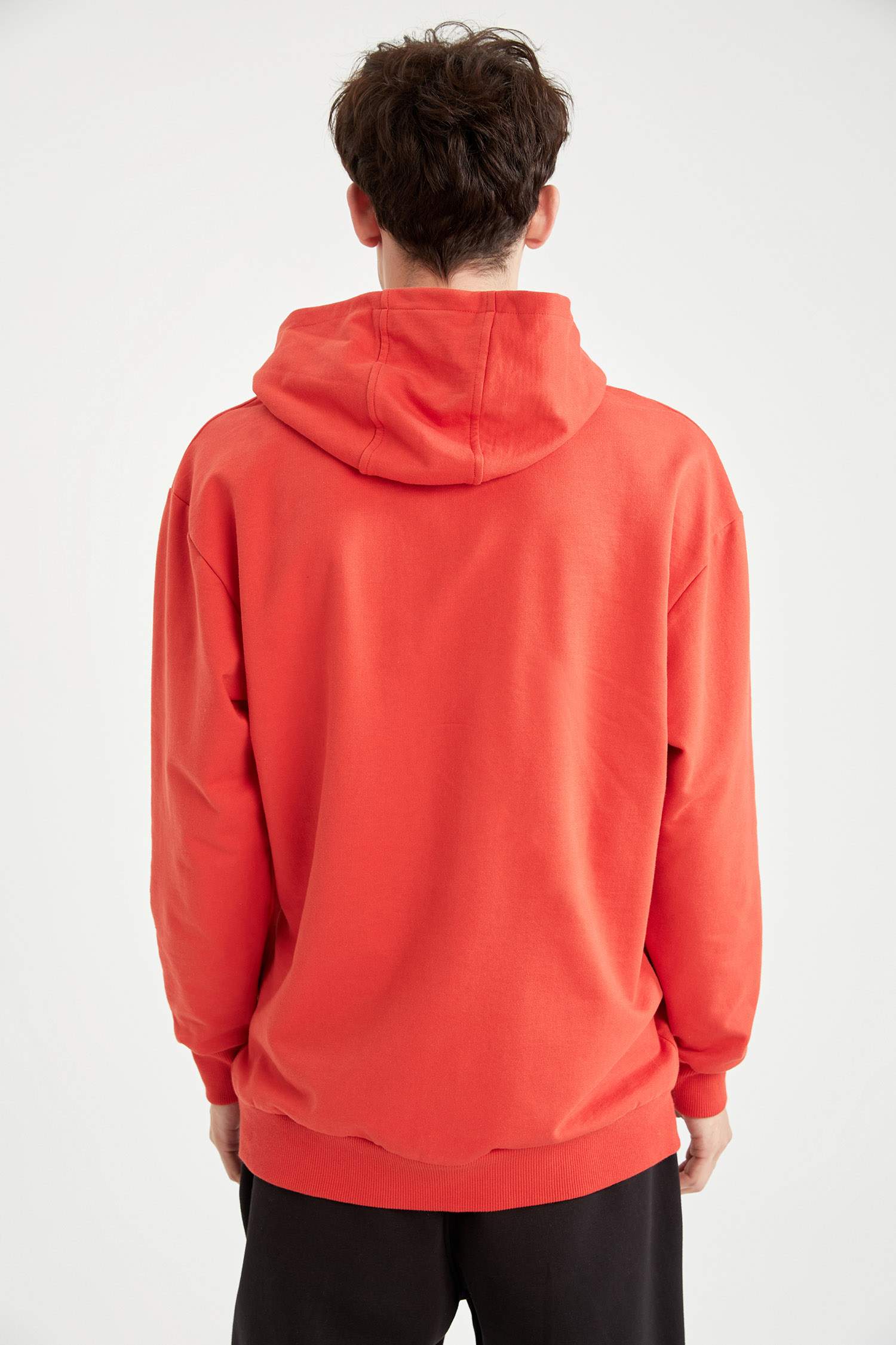 Looney Tunes Lisanslı Oversize Fit Kapüşonlu Uzun Kollu Sweatshirt