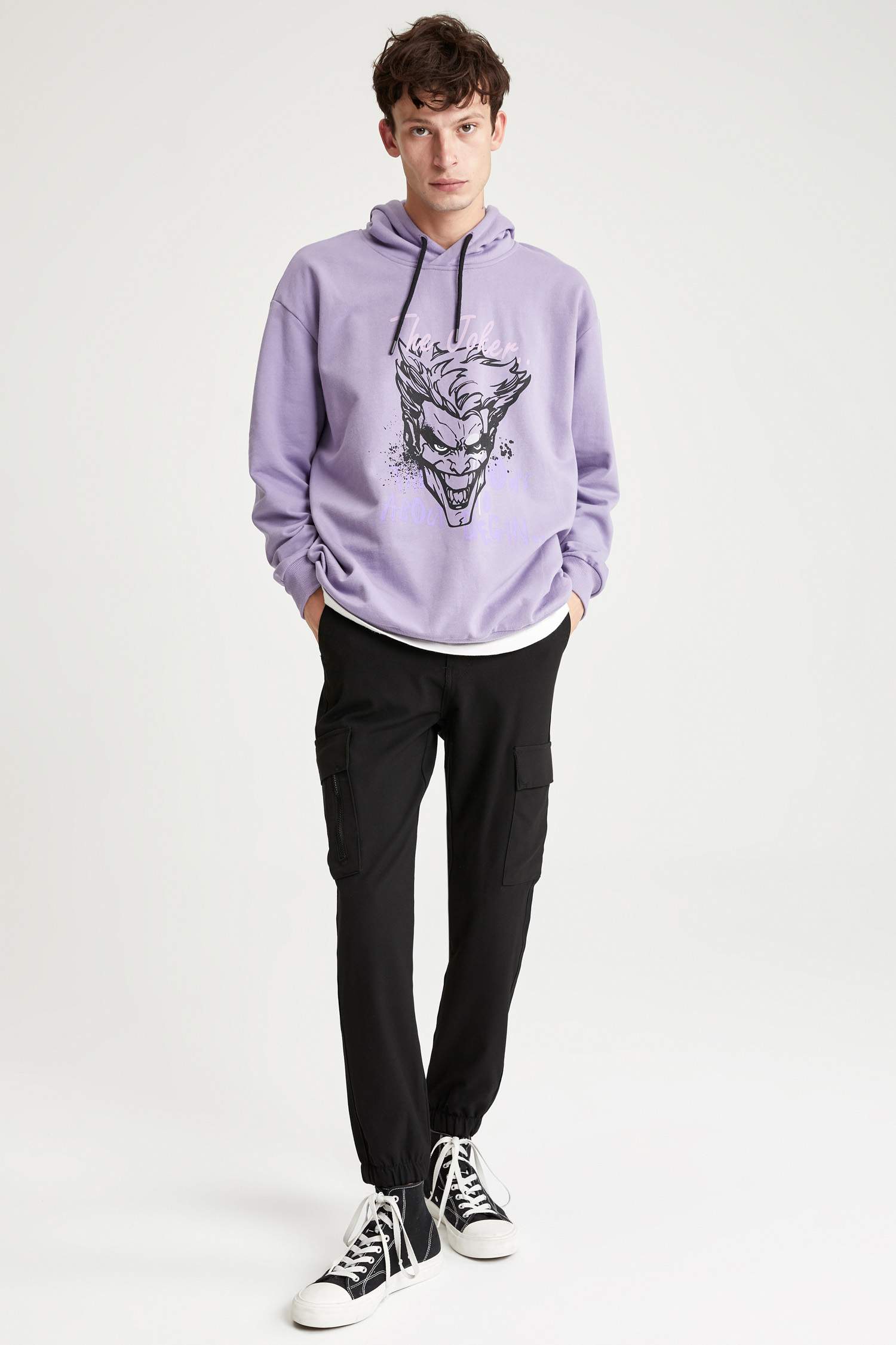 Batman Lisanslı Oversize Fit Kapüşonlu Uzun Kollu Sweatshirt