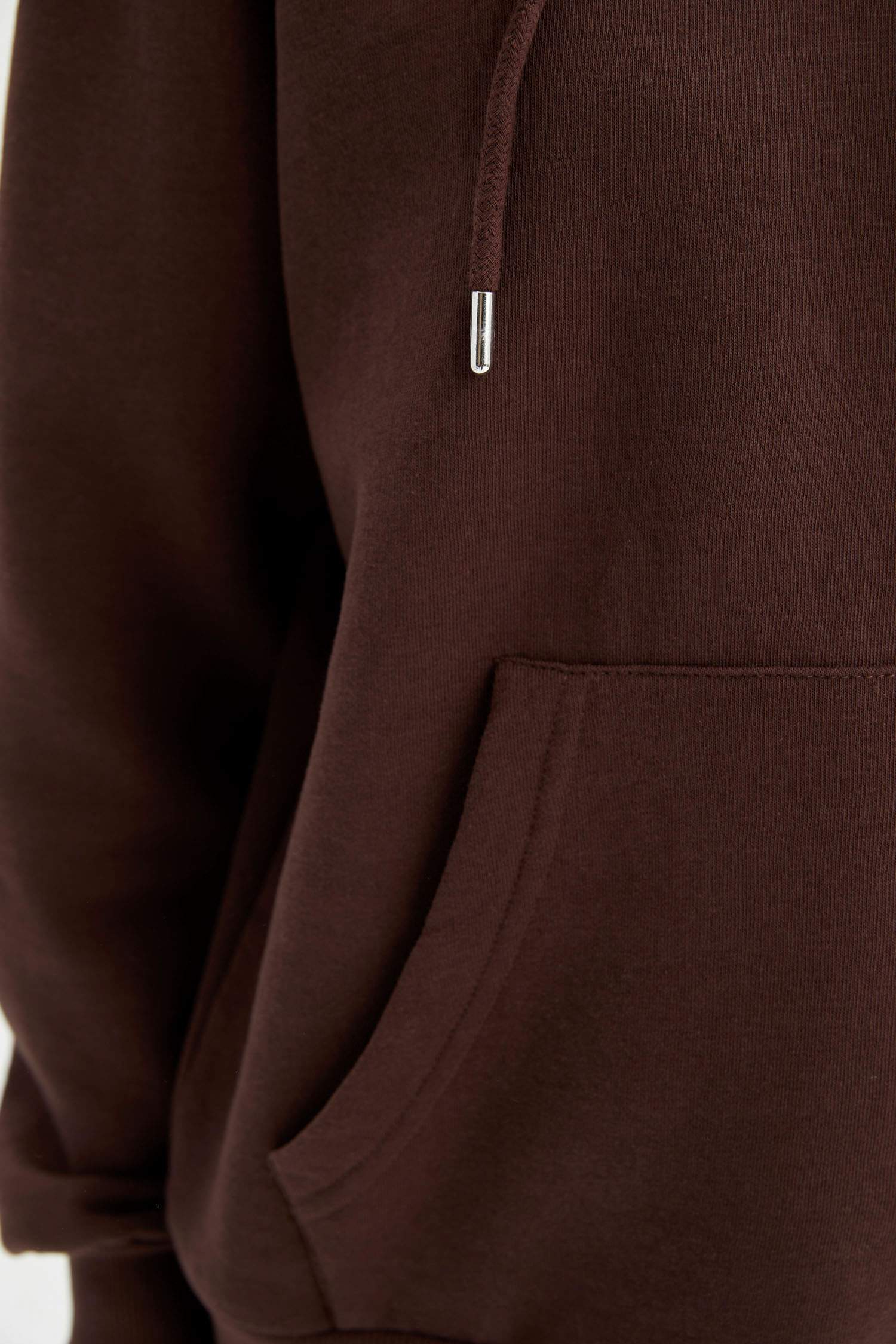 Regular Fit Kapüşonlu Kanguru Cepli İçi Yumuşak Tüylü Sweatshirt