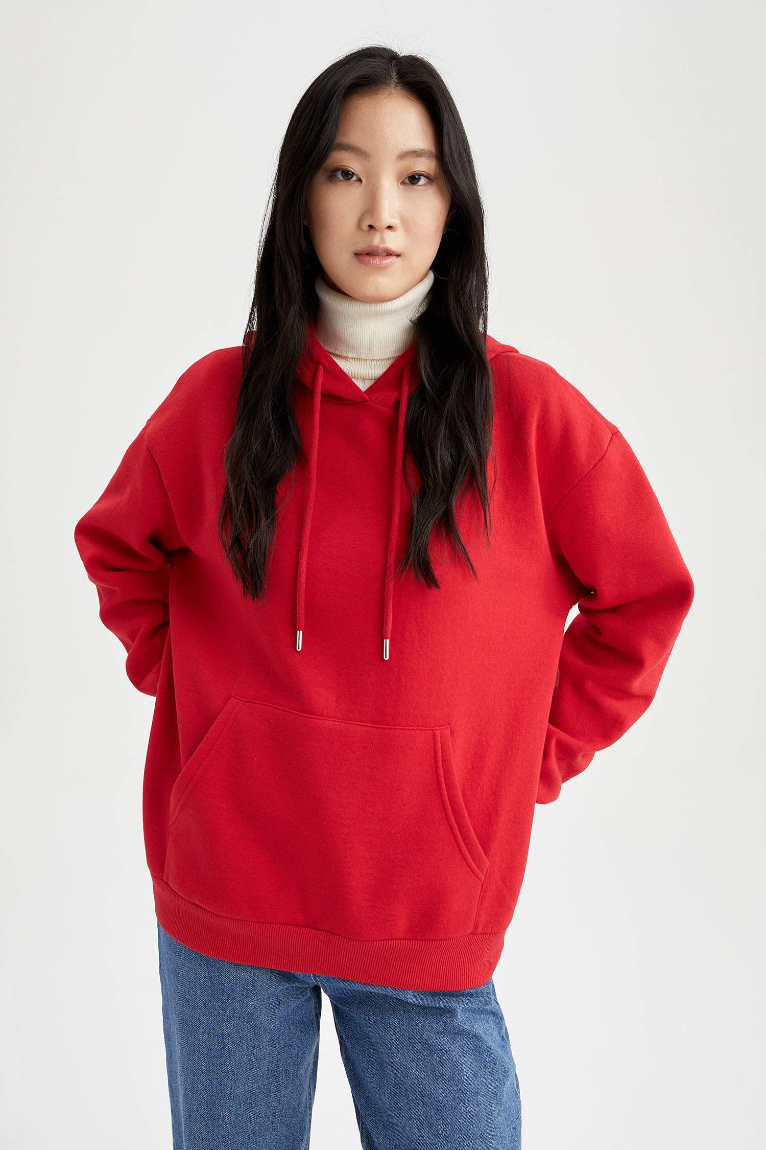 Regular Fit Kapüşonlu Kanguru Cepli İçi Yumuşak Tüylü Sweatshirt