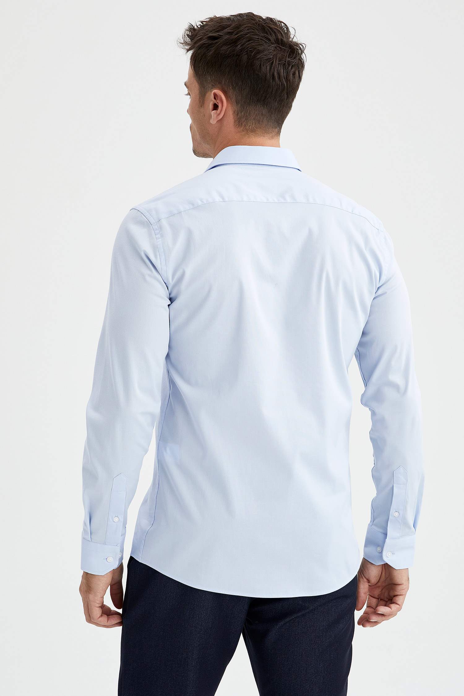Slim Fit Klasik Uzun Kollu Gömlek