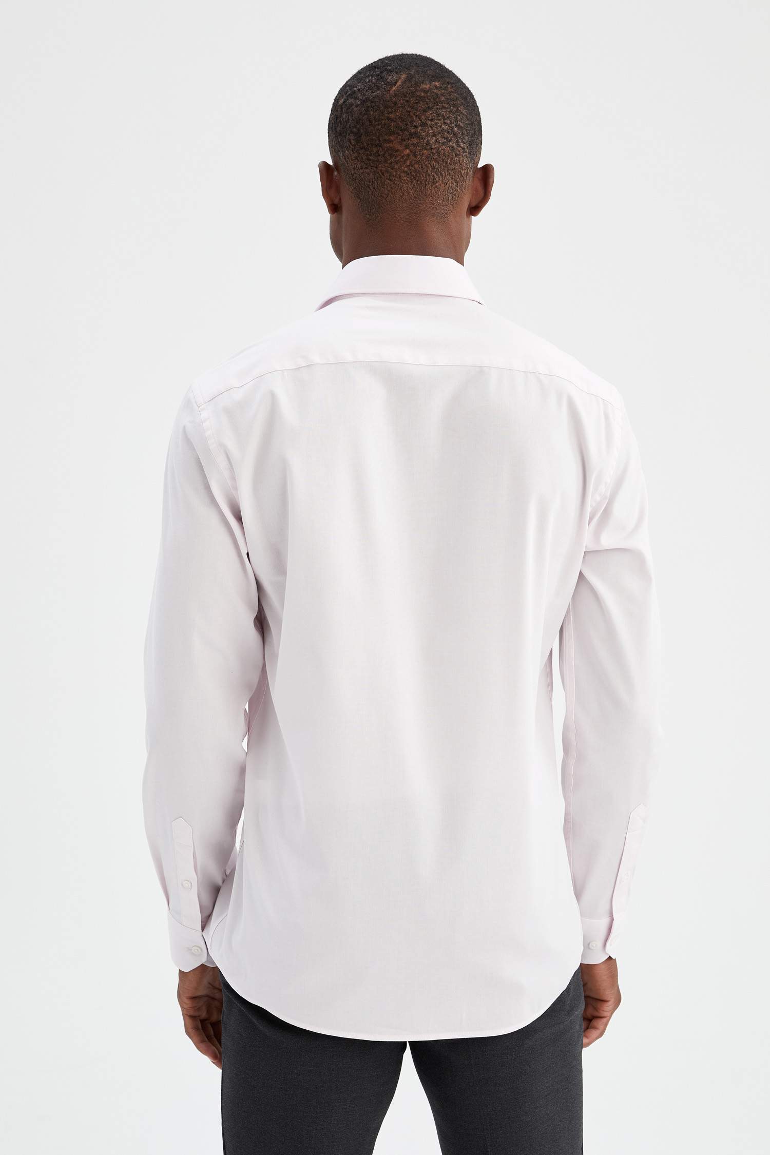 Slim Fit İtalyan Yaka Klasik Uzun Kollu Gömlek