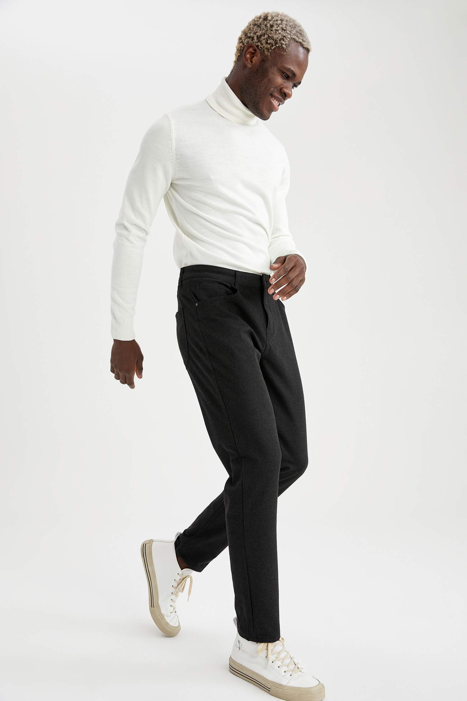 Regular Fit Basic Pazen Kumaş Chino Pantolon