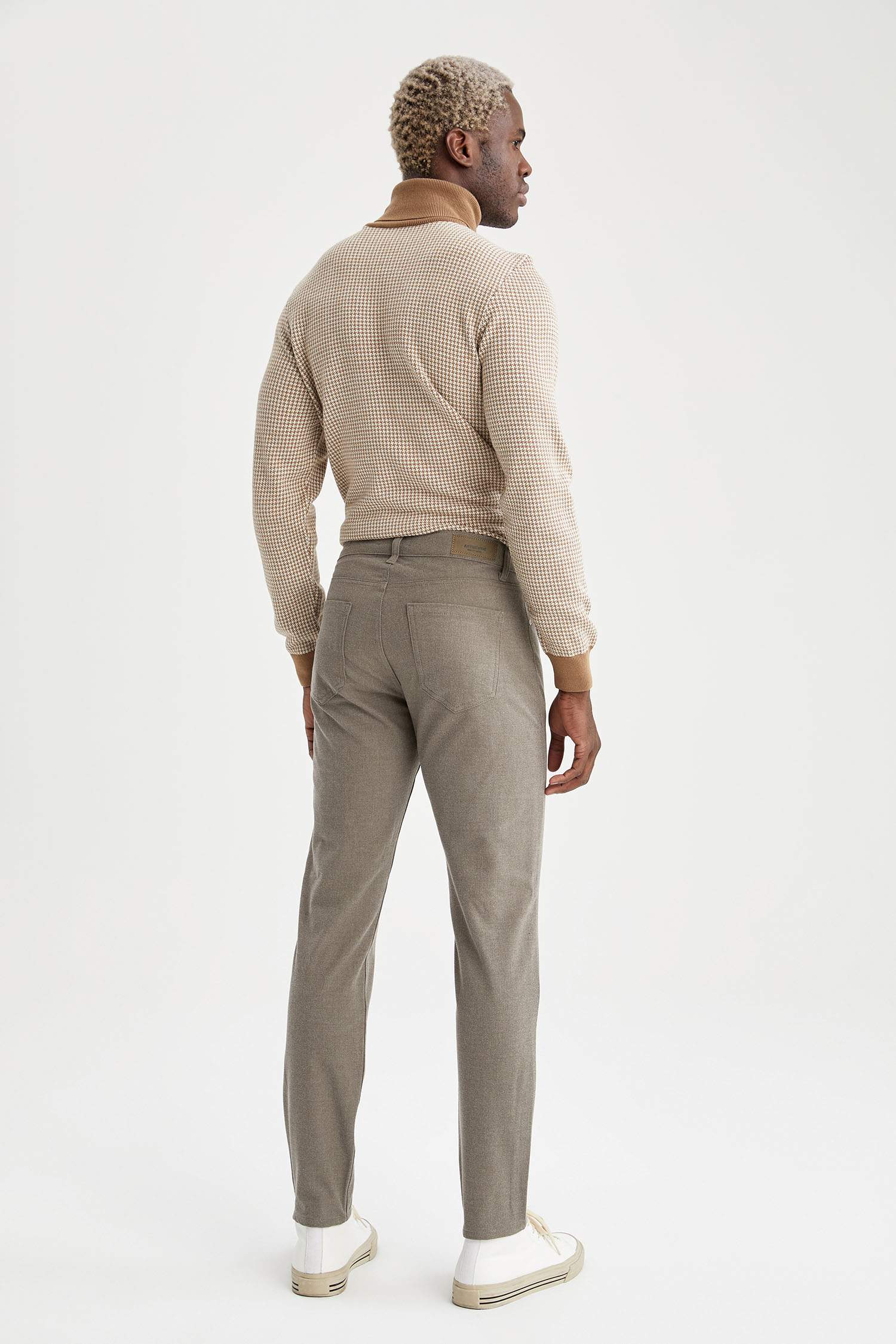 Regular Fit Basic Pazen Kumaş Chino Pantolon