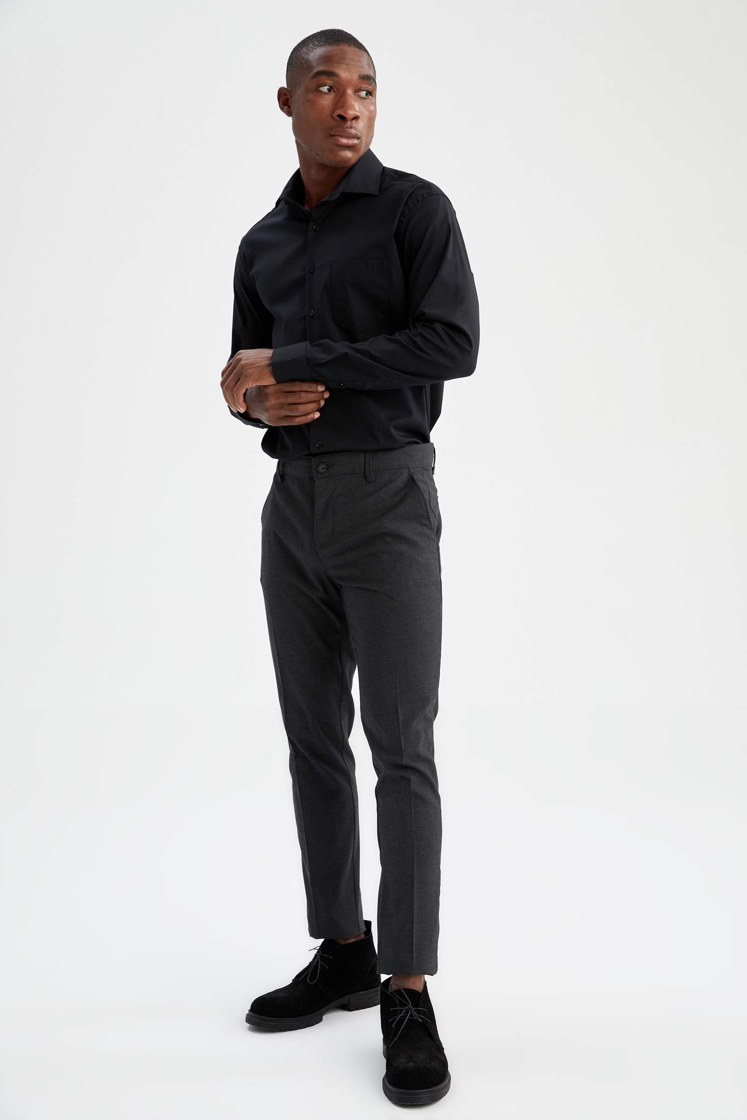 Modern Fit Klasik Uzun Kollu Gömlek