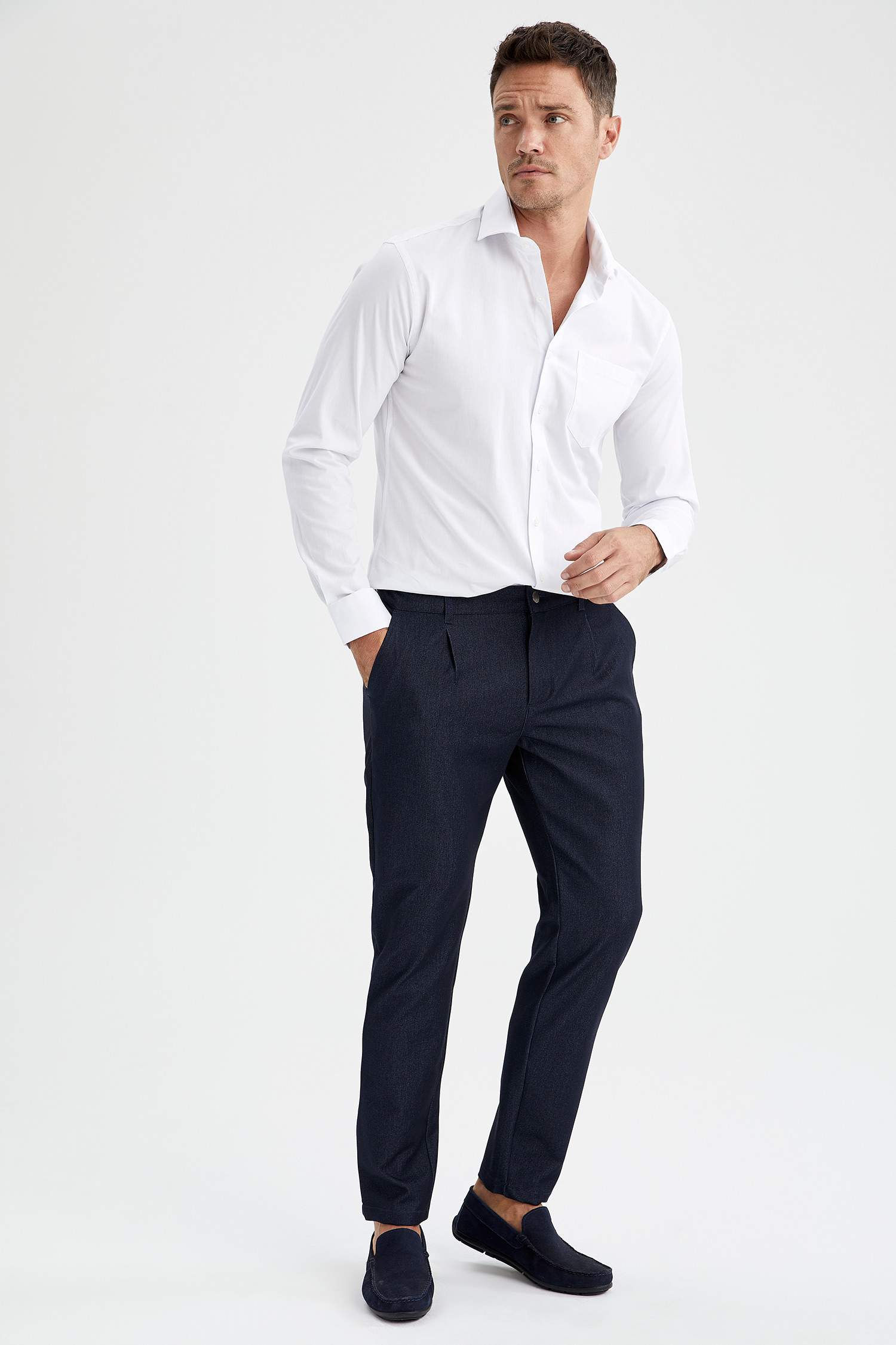 Modern Fit Klasik Uzun Kollu Gömlek