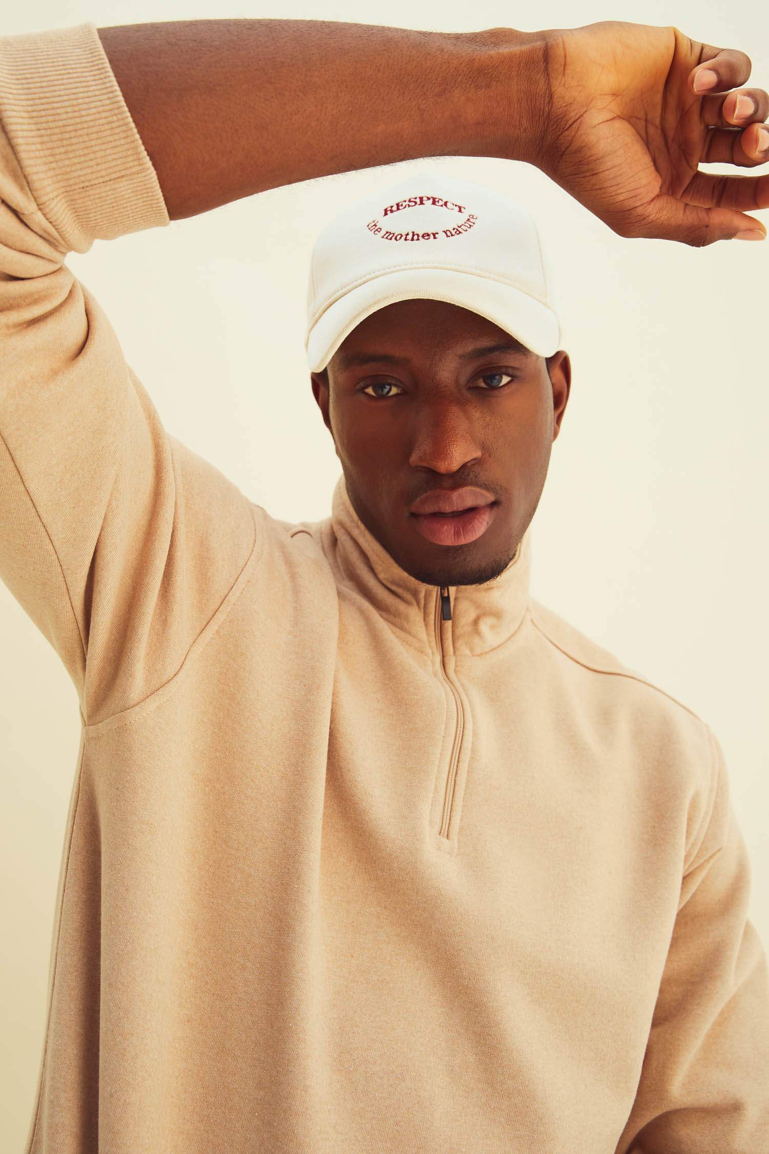 Regular Fit Dik Yaka Yarım Fermuarlı Uzun Kollu Sweatshirt