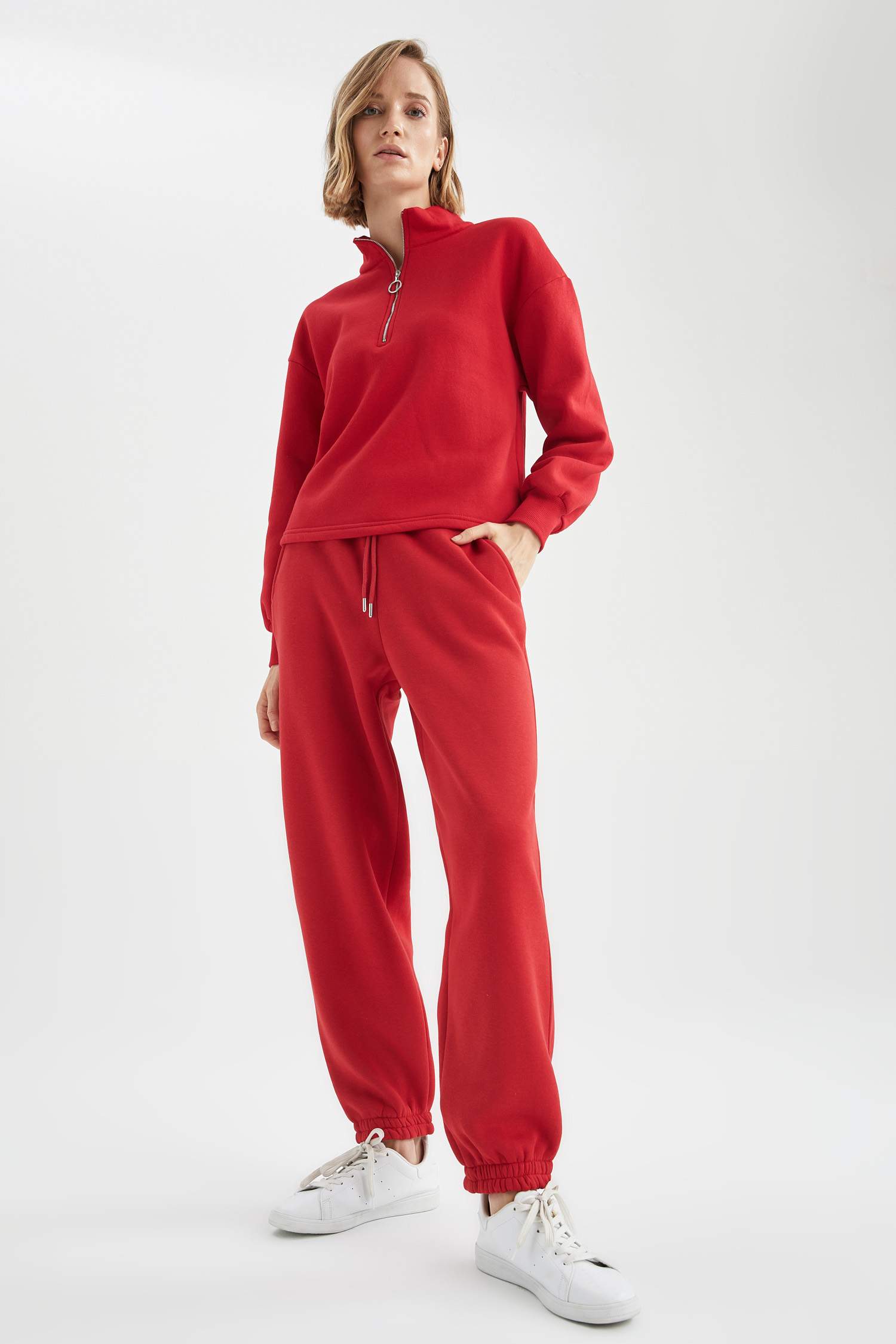 Dik Yaka Fermuarlı İçi Yumuşak Tüylü Oversize Fit Sweatshirt