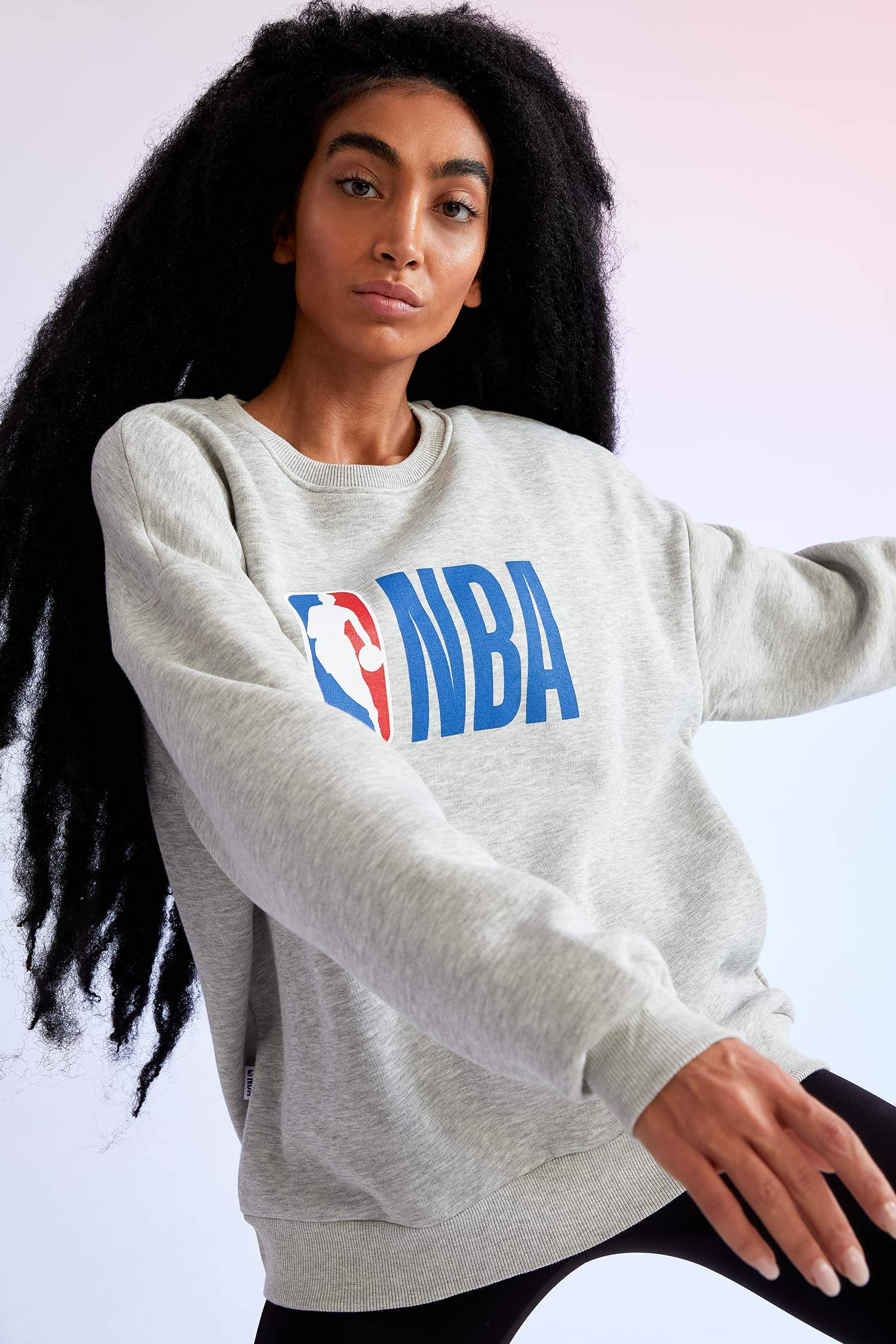 NBA Lisanslı Oversize Fit İçi Yumuşak Tüylü Sweatshirt