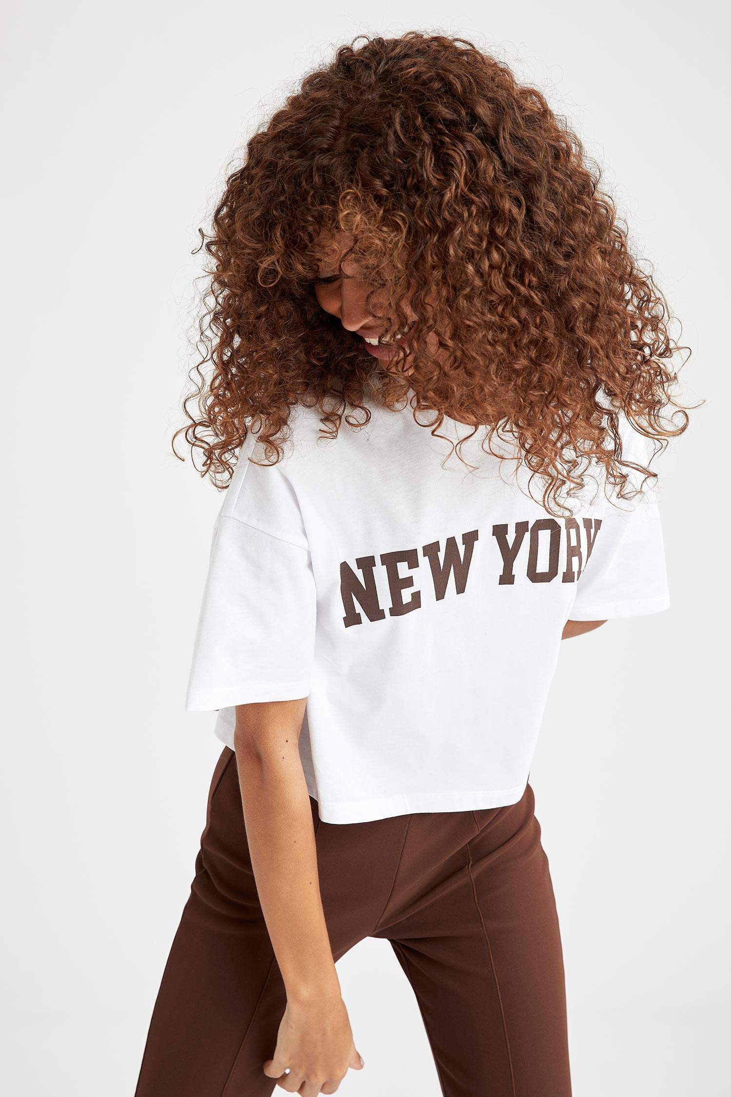 New York Yazı Baskılı Pamuklu Oversize Fit Kısa Kollu Tişört