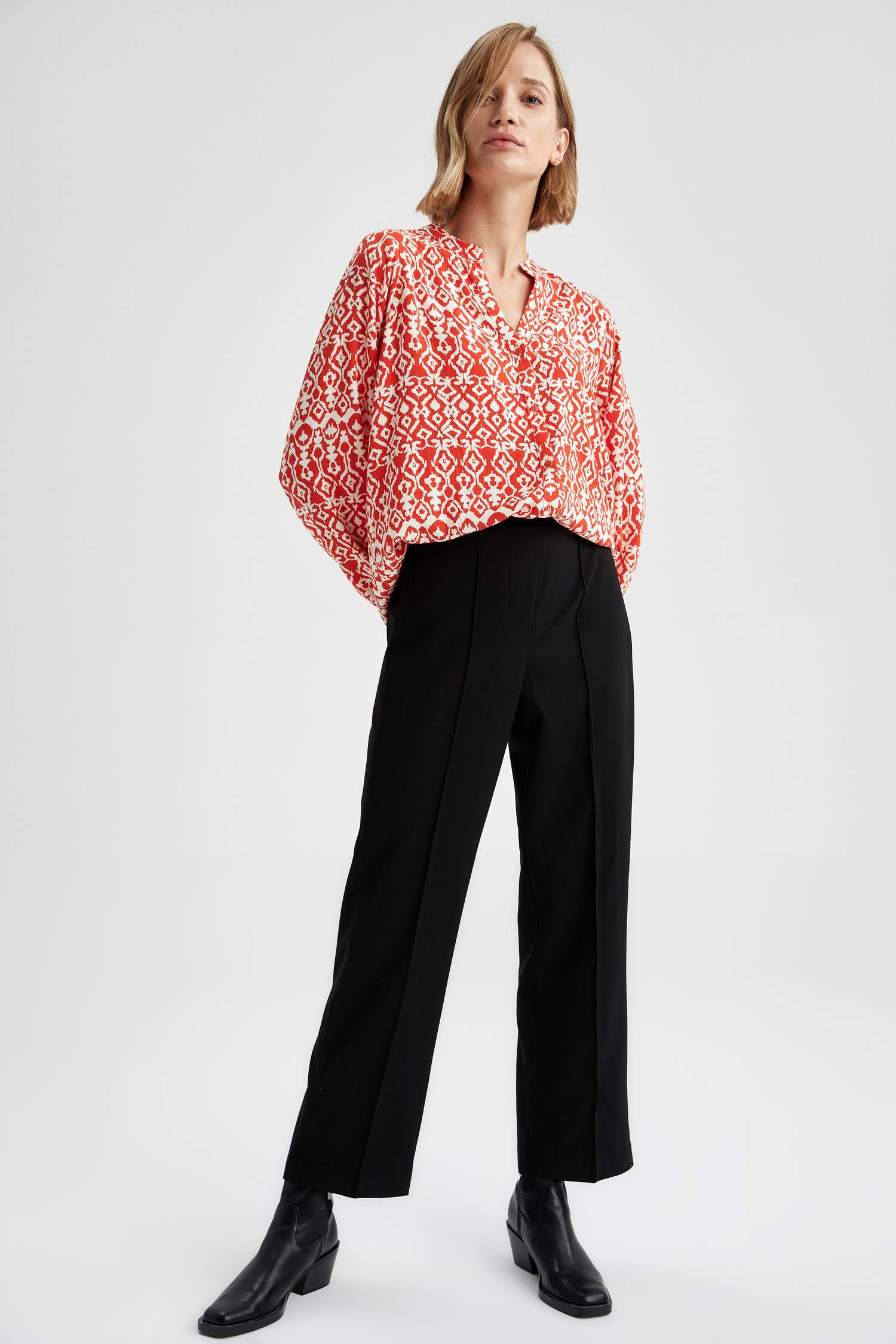 Straight Fit Basic Pantolon