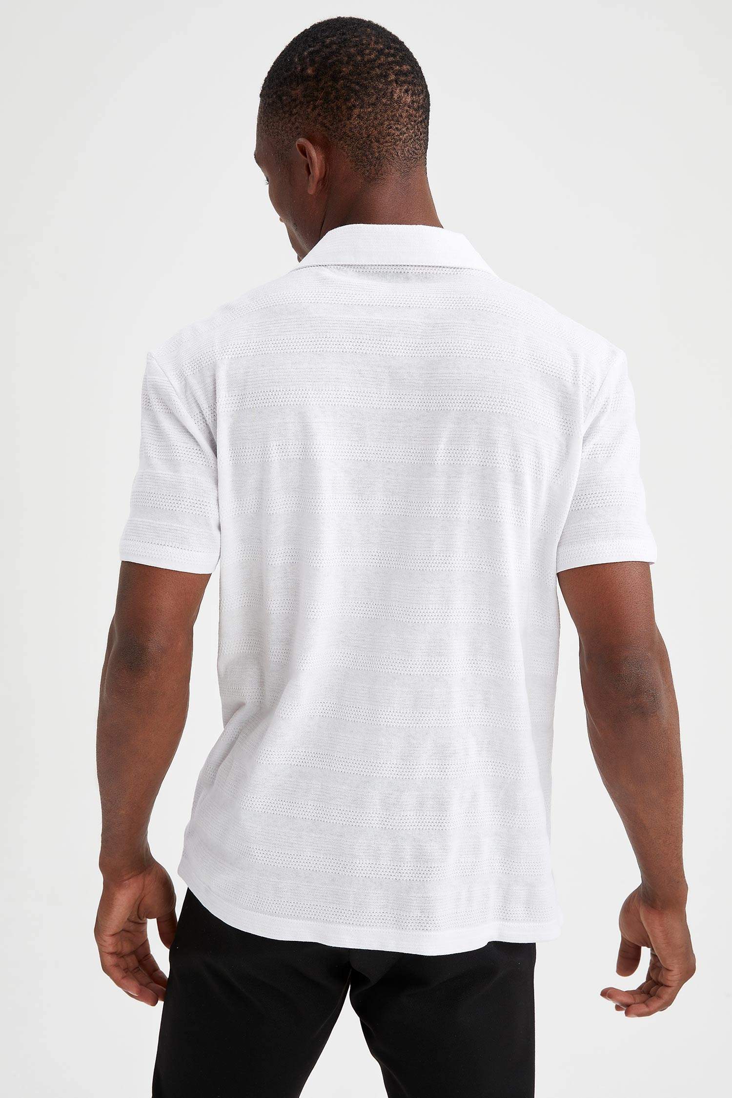Modern Fit Polo Yaka Basic Kısa Kollu Tişört