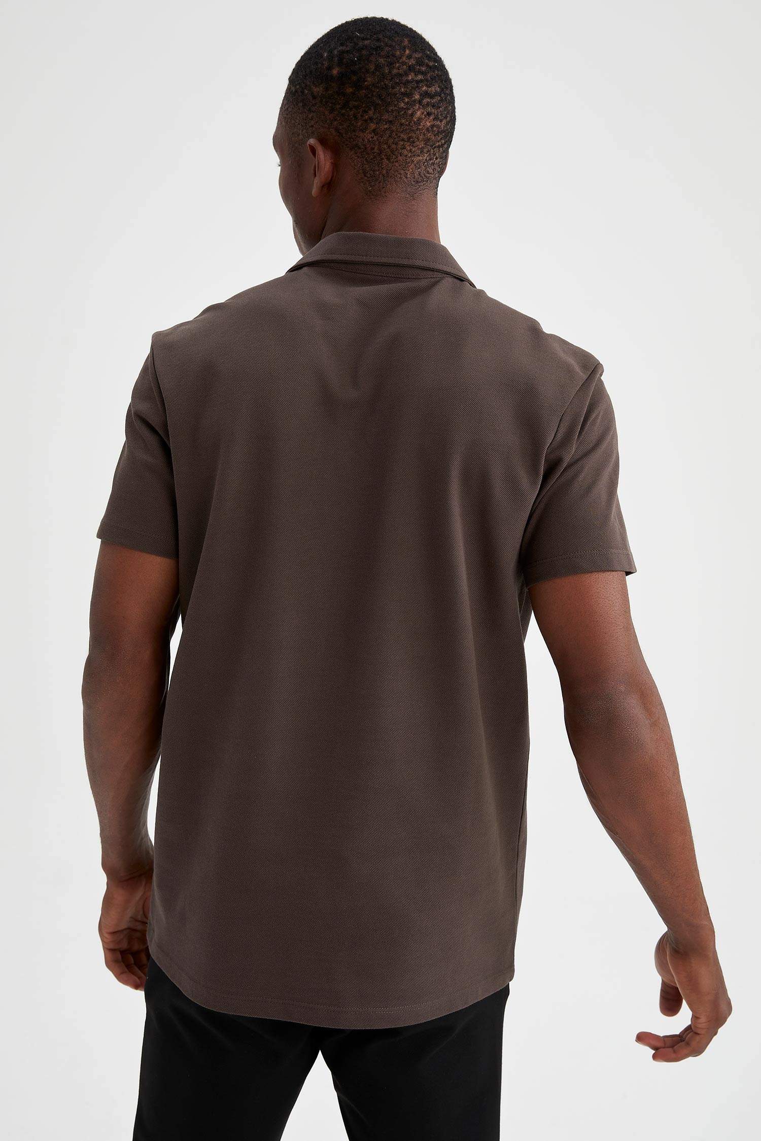 Modern Fit Polo Yaka Basic Kısa Kollu Tişört