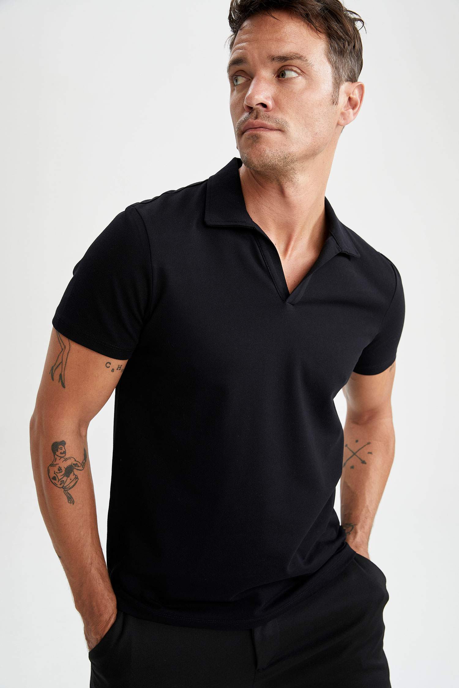 Modern Fit Polo Yaka Basic Kısa Kollu Tişört