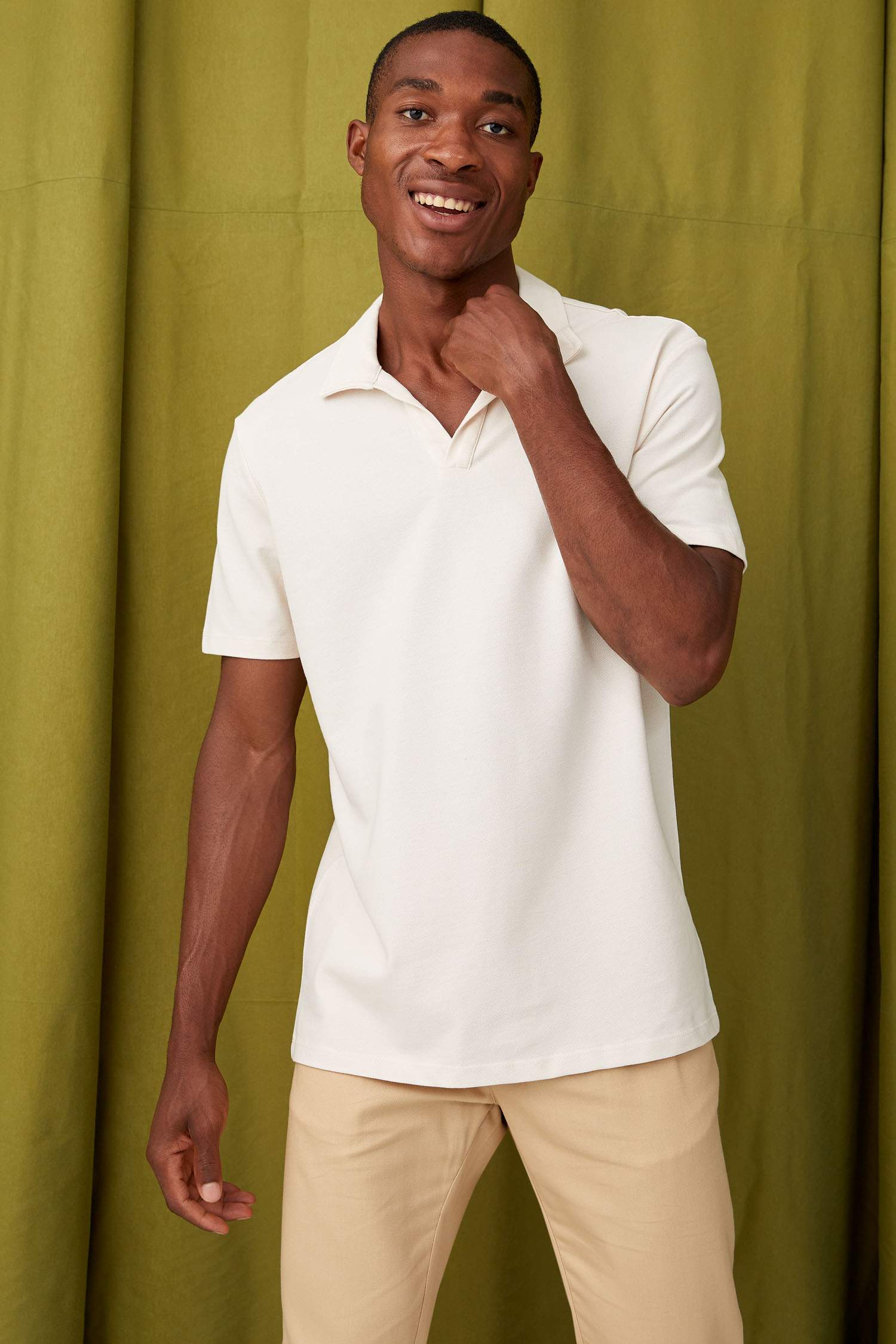 Modern Fit Polo Yaka Basic Kısa Kollu Tişört