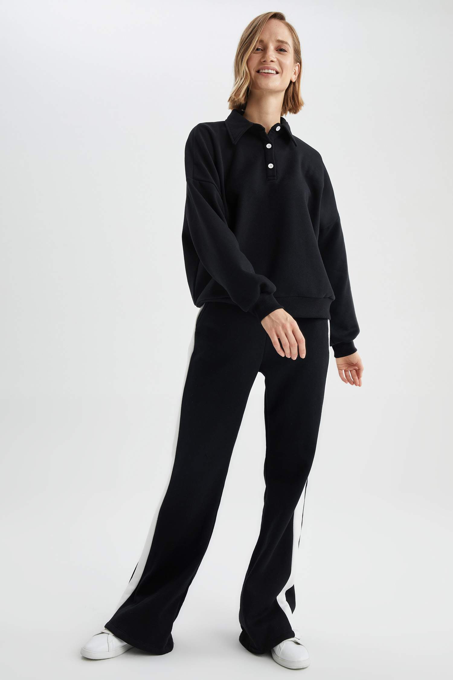 Regular Fit Polo Yaka İçi Yumuşak Tüylü Sweatshirt