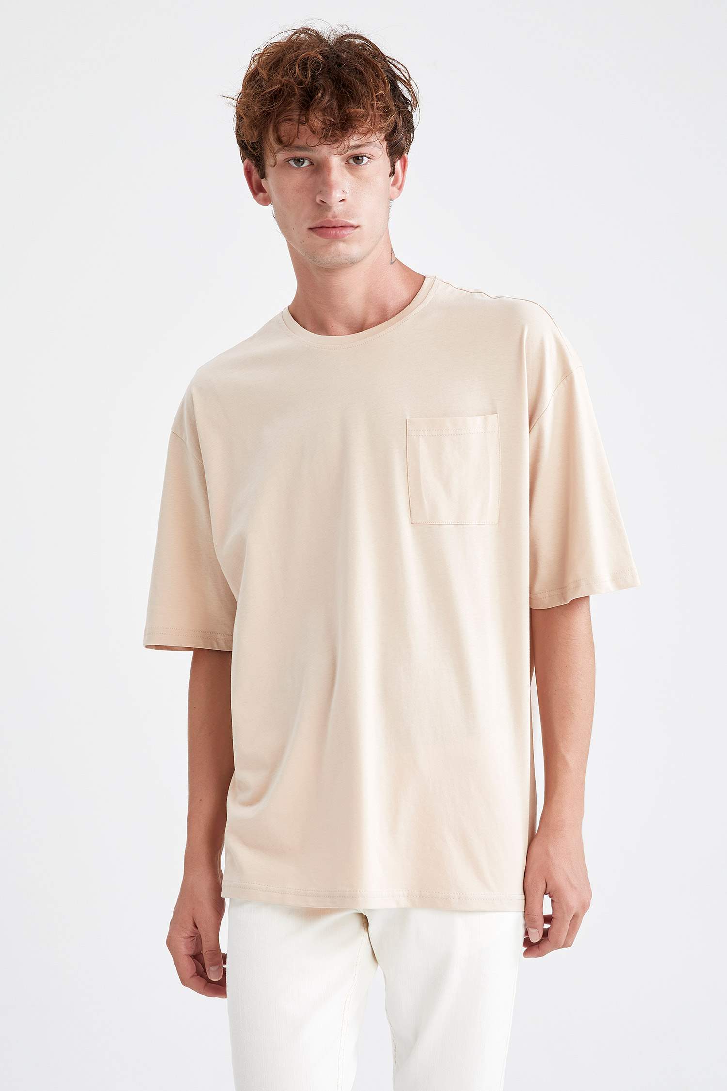 Oversize Fit Bisiklet Yaka Basic Kısa Kollu Tişört
