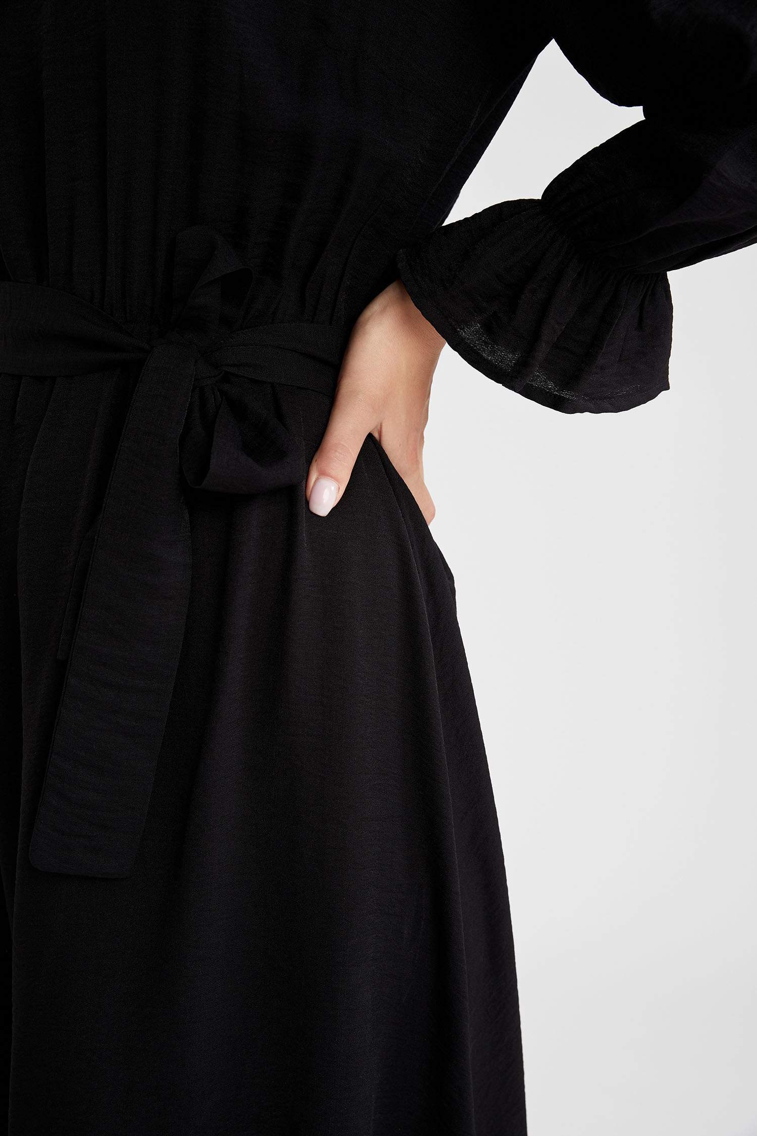 Volanlı Regular Fit Maxi Elbise