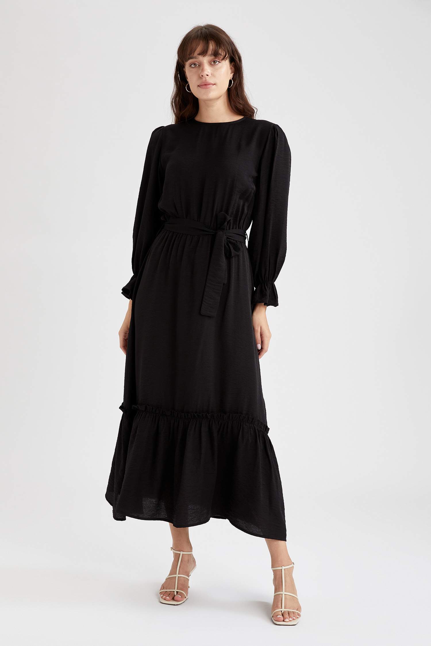 Volanlı Regular Fit Maxi Elbise