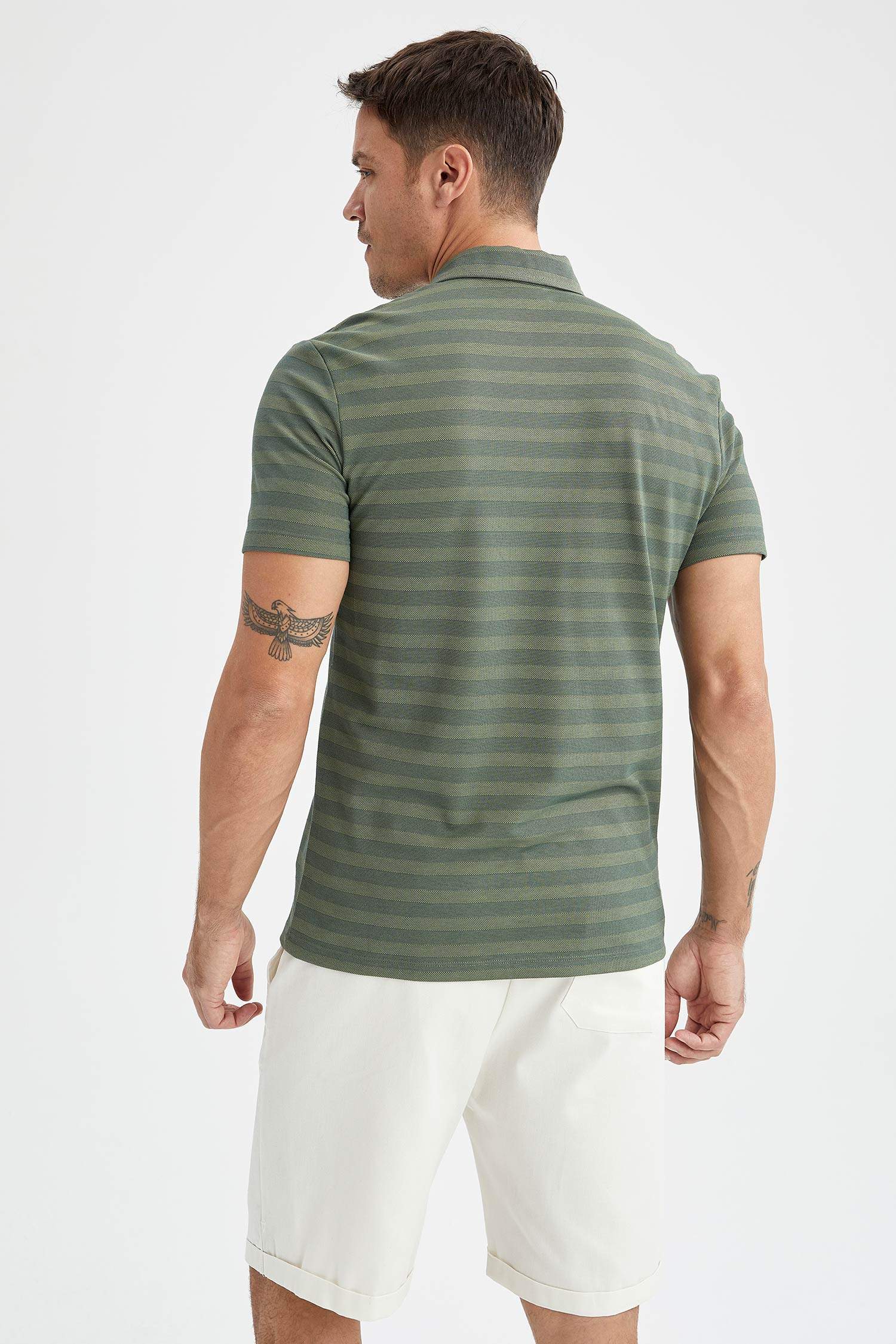 Regular Fit Polo Yaka Çizgi Desenli Kısa Kollu Tişört