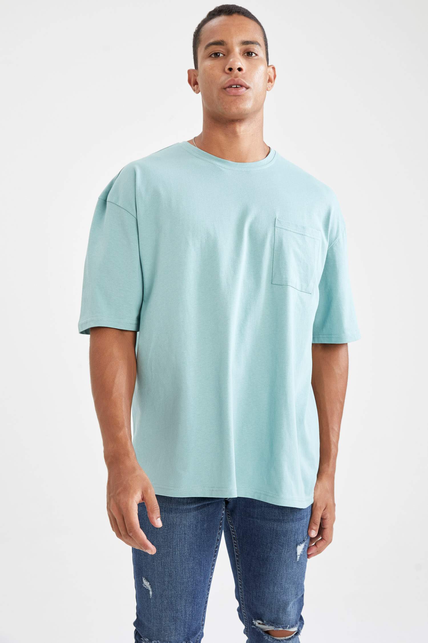Oversize Fit Bisiklet Yaka Basic Kısa Kollu Tişört