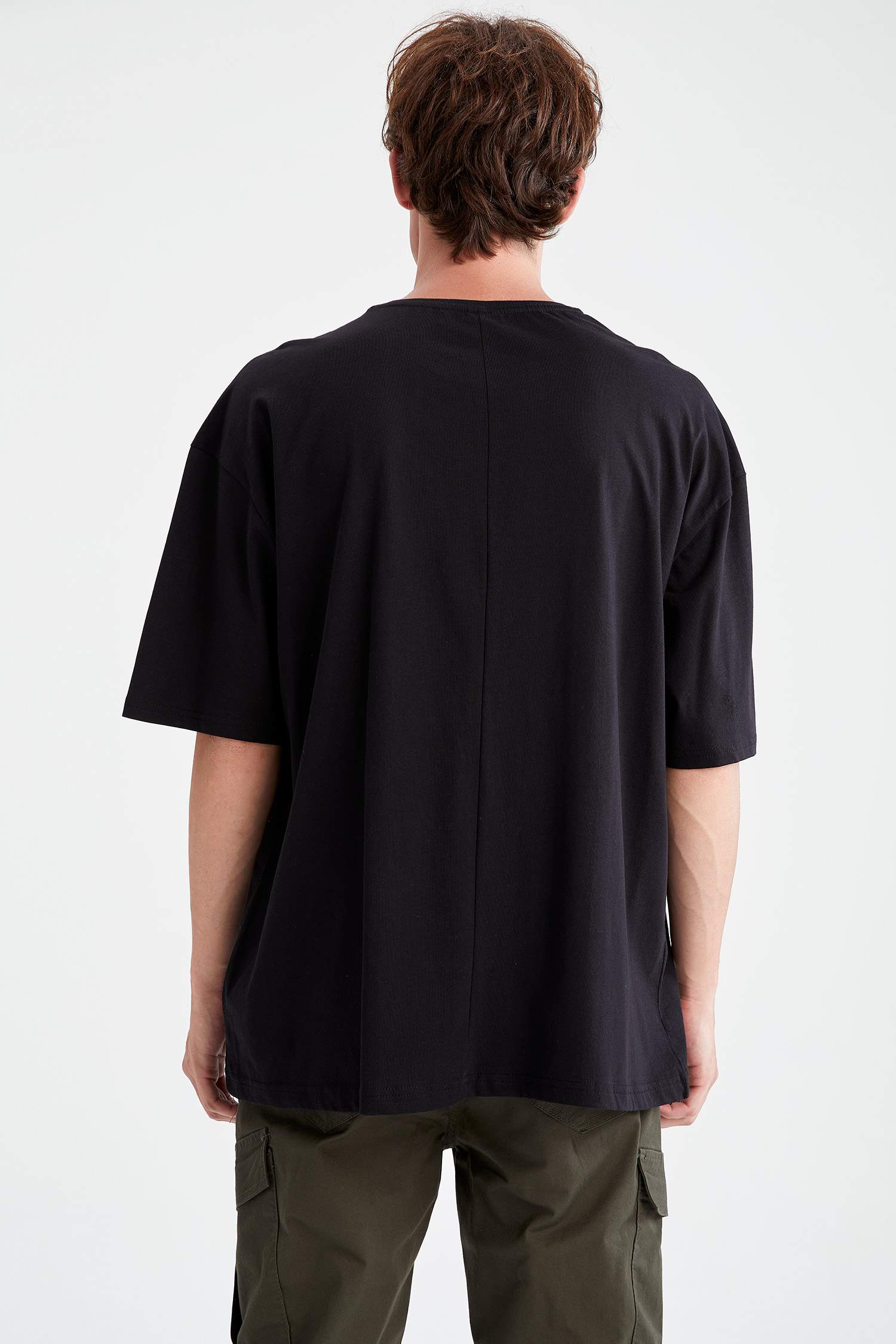 Oversize Fit Bisiklet Yaka Slogan Baskılı Kısa Kollu Tişört
