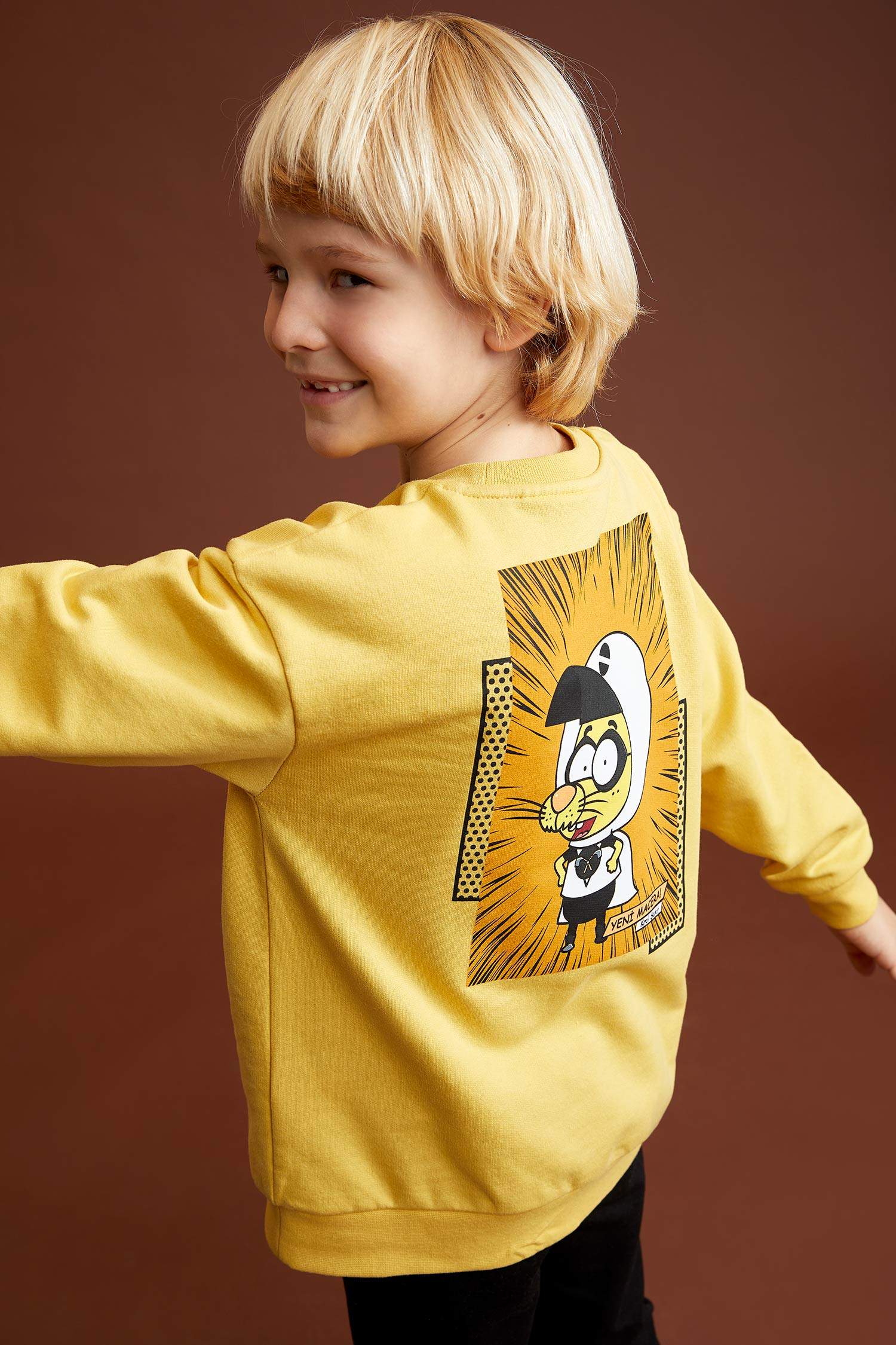 Erkek Çocuk Kral Şakir Lisanslı Relax Fit Bisiklet Yaka Sırt Baskılı İnce Sweatshirt Kumaşı Sweatshirt